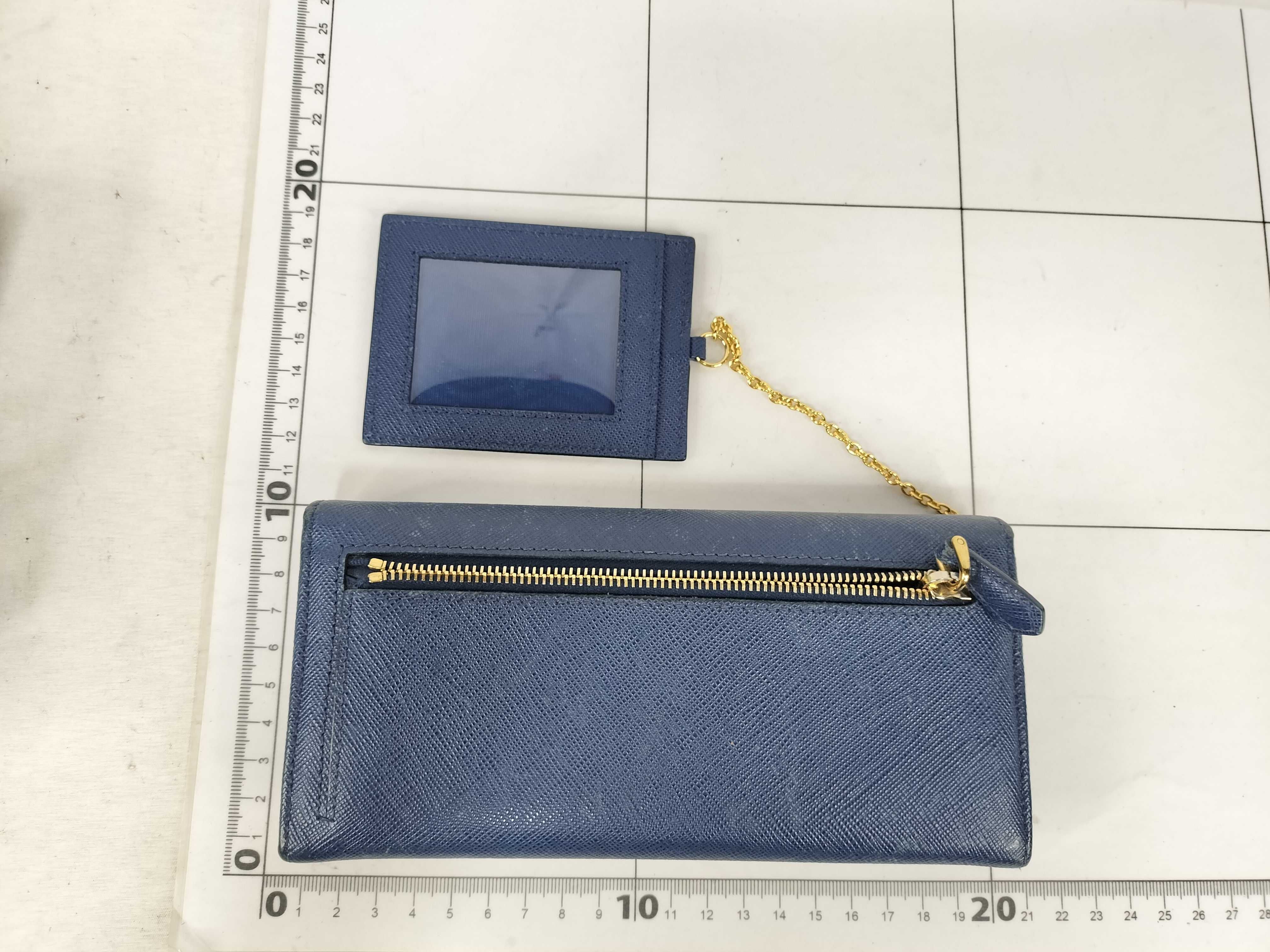 bi-fold long wallet 1MH132 with pass case — view 2