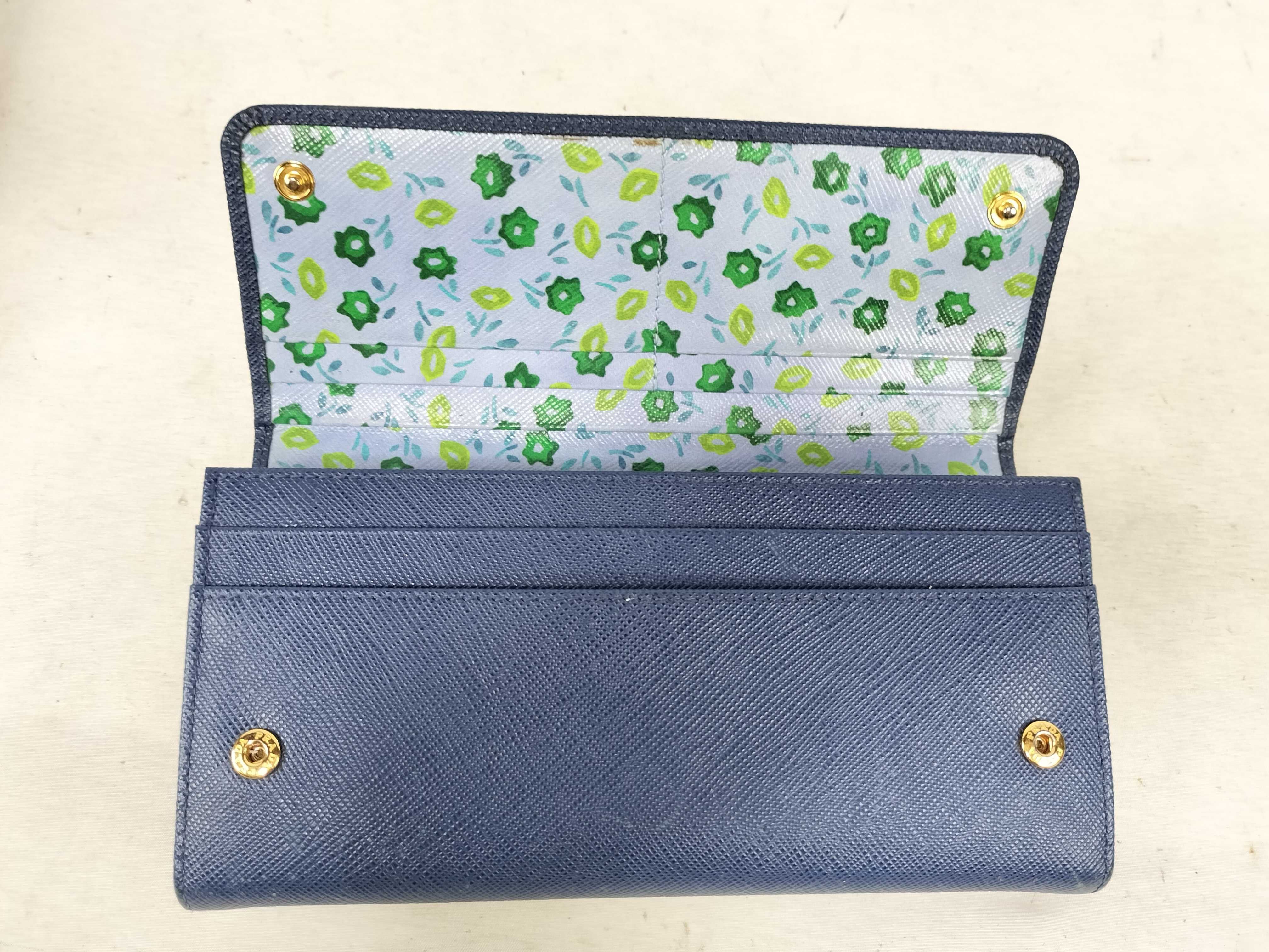 bi-fold long wallet 1MH132 with pass case — view 11