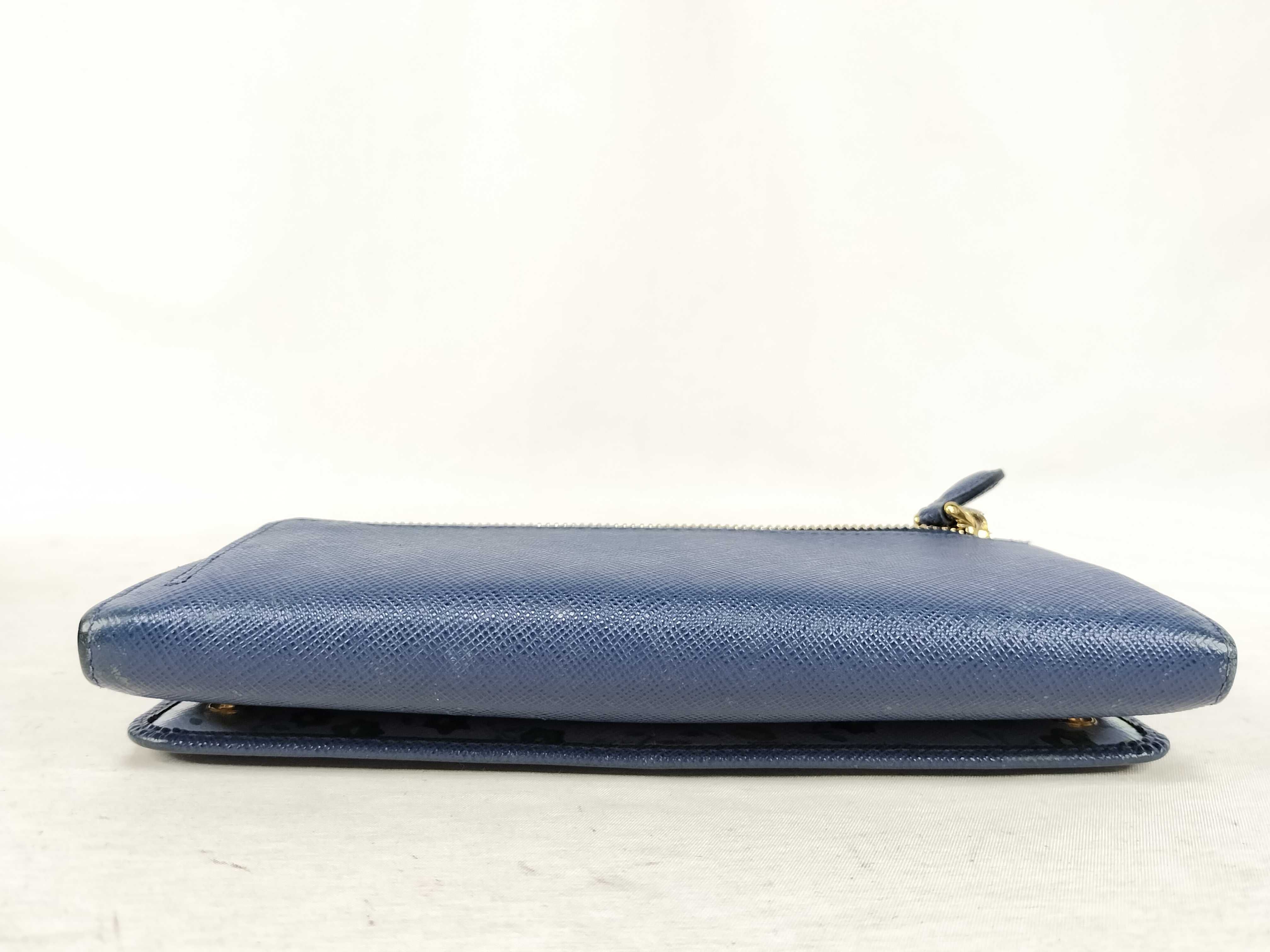 bi-fold long wallet 1MH132 with pass case — view 3