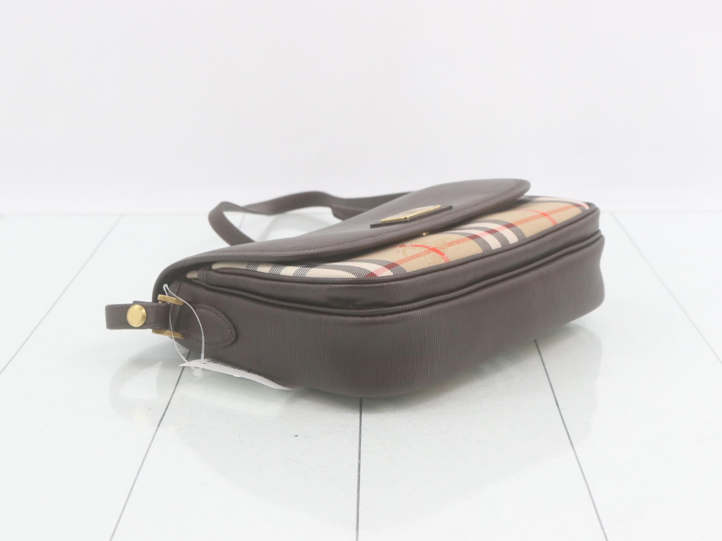 Shoulder bag, Nova Check pattern, brown canvas and leather. — view 5