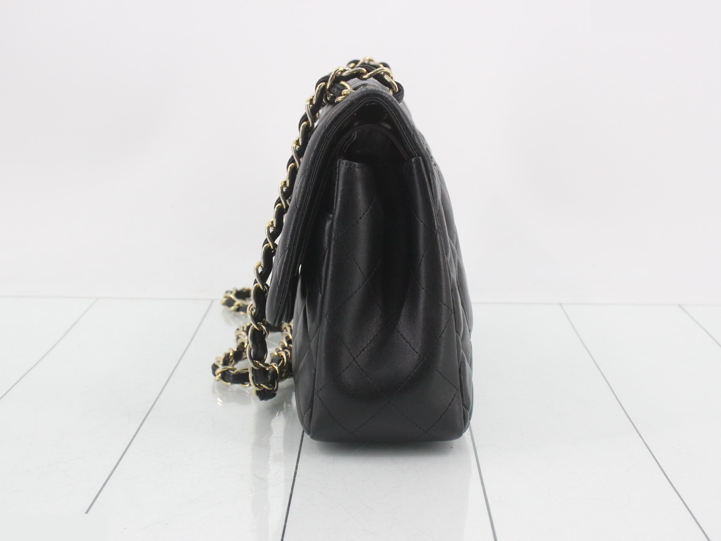 Large Matelassé 30 Leather Double Flap Double Chain Shoulder Bag — view 3