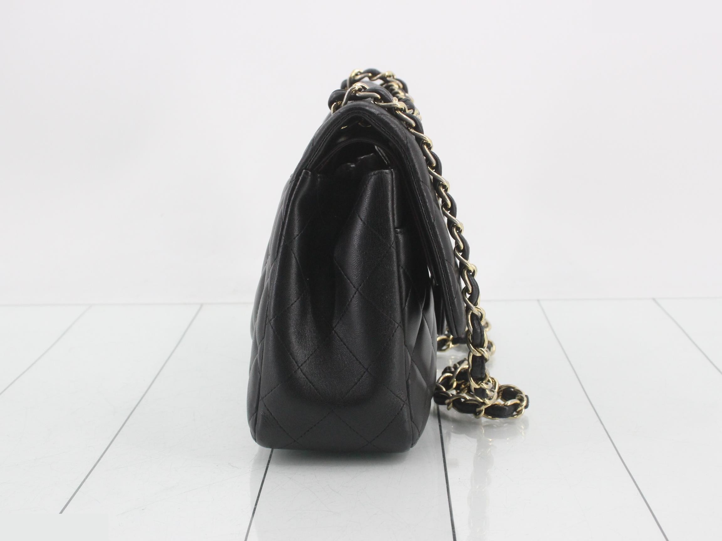 Large Matelassé 30 Leather Double Flap Double Chain Shoulder Bag — view 4