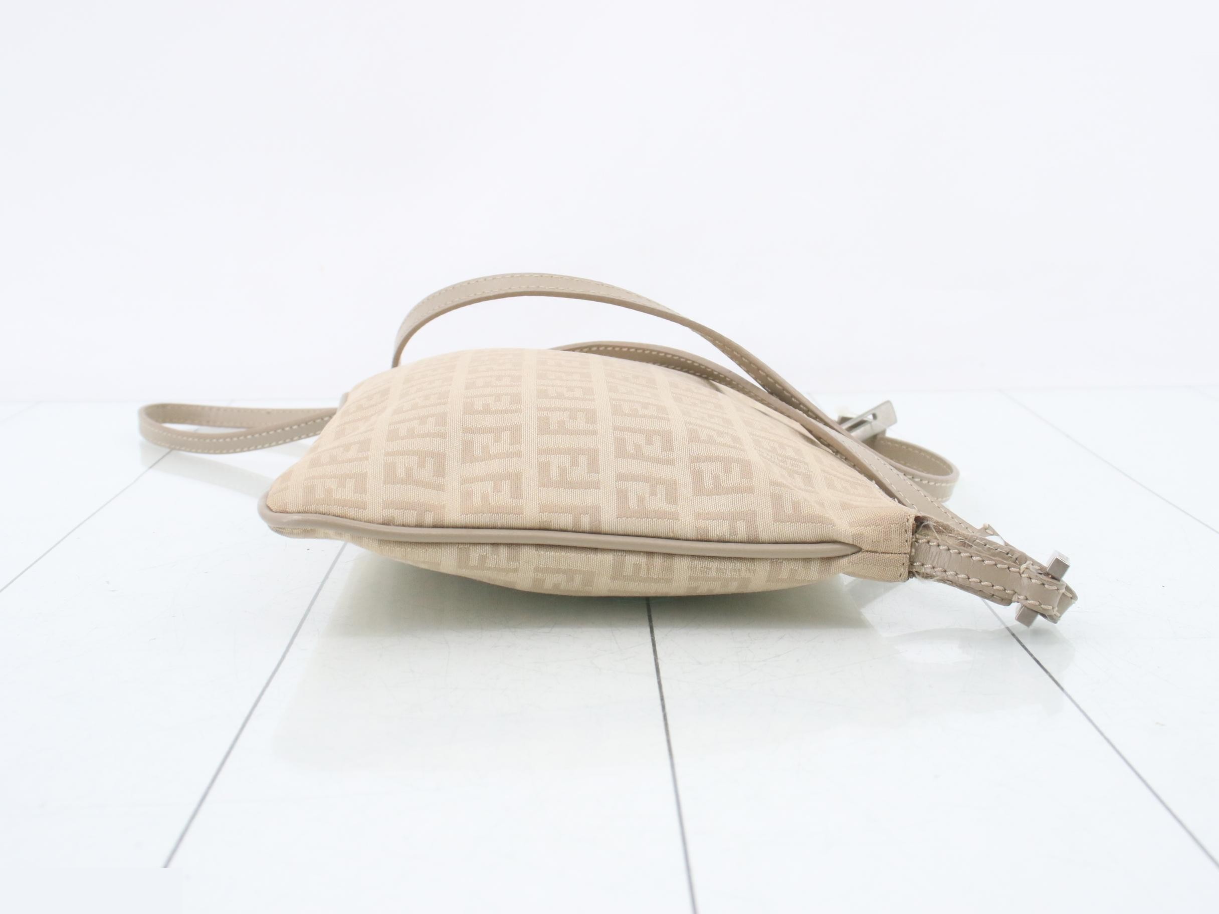 Zucchino Shoulder Bag — view 3