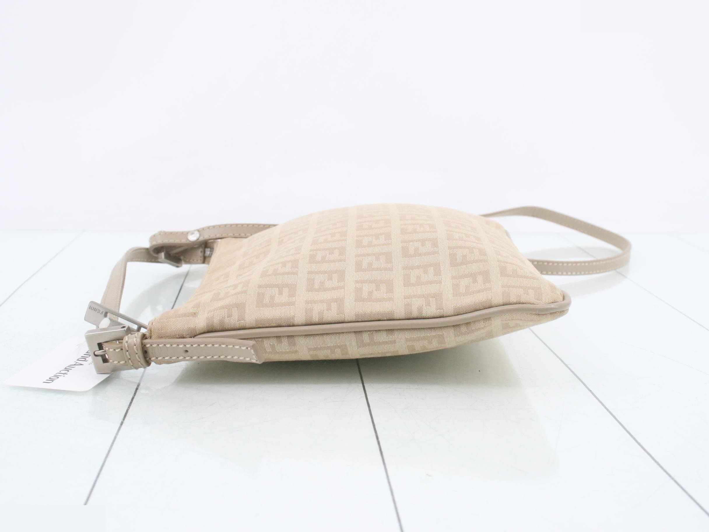Zucchino Shoulder Bag — view 4