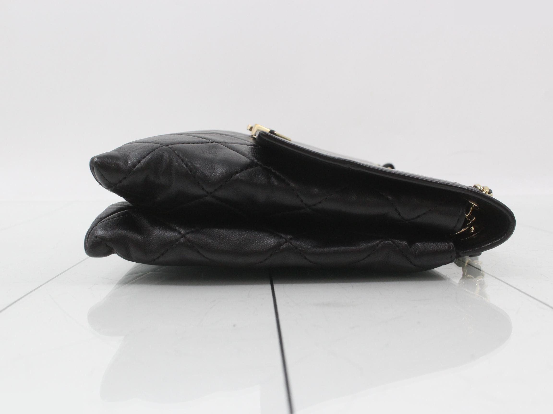 Leather, logo hardware, chain shoulder bag — view 3