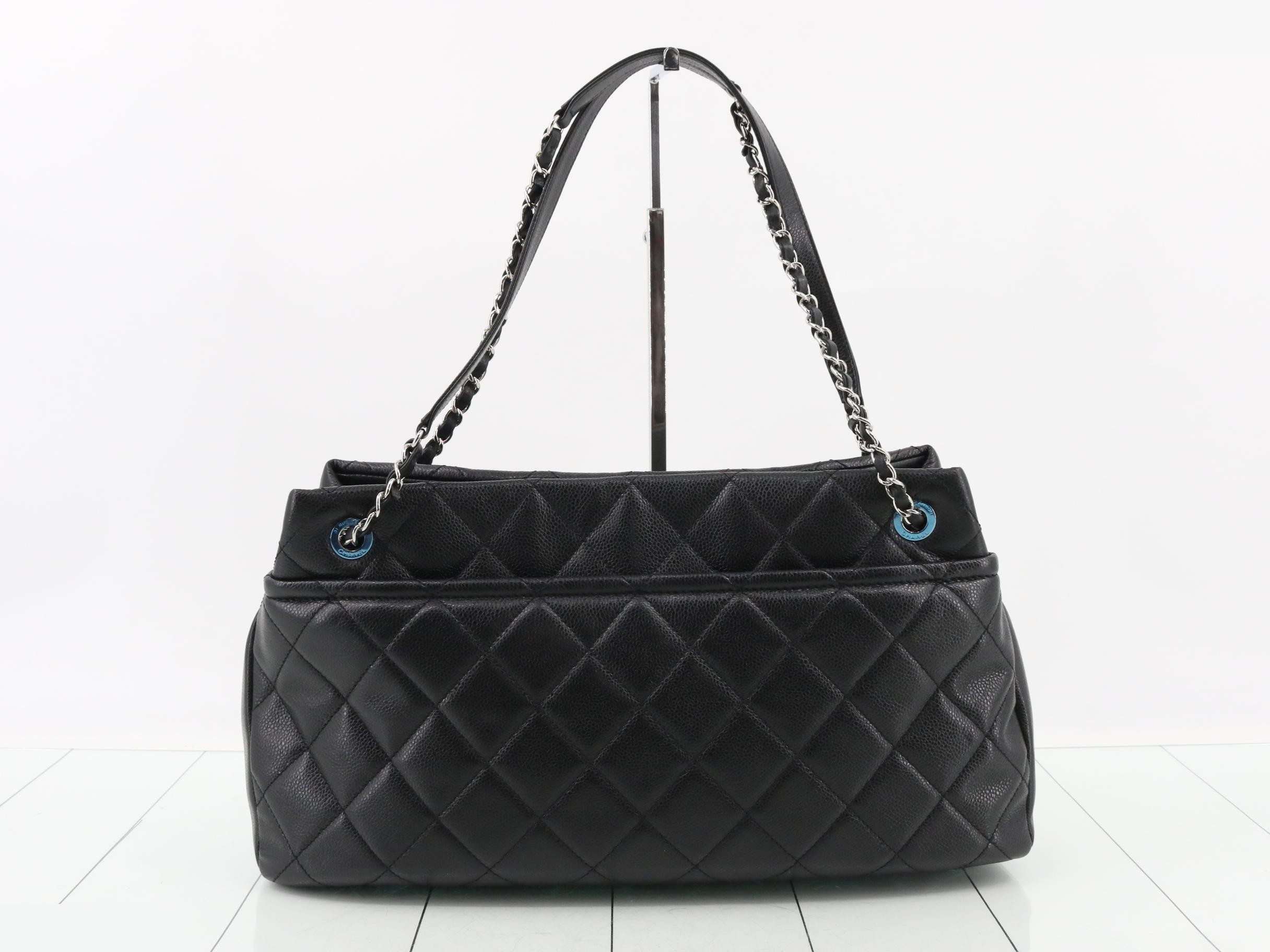 Matelassé Chain Shoulder Bag, Caviar Leather, Black — view 2