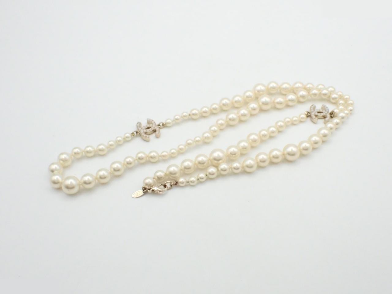Long pearl necklace, chain approximately 88cm — view 3
