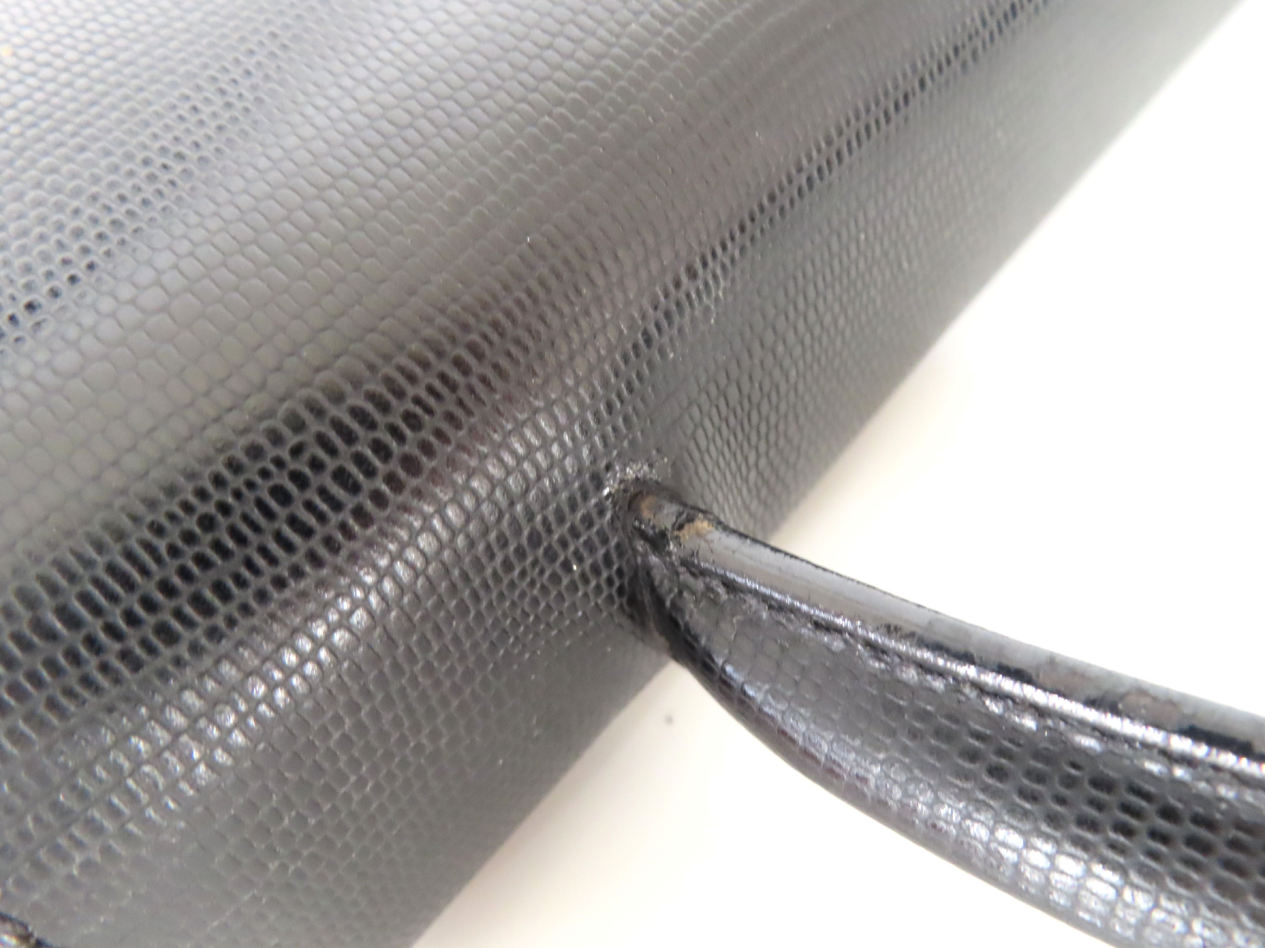 Circle Logo Leather Hand Shoulder Bag — view 5