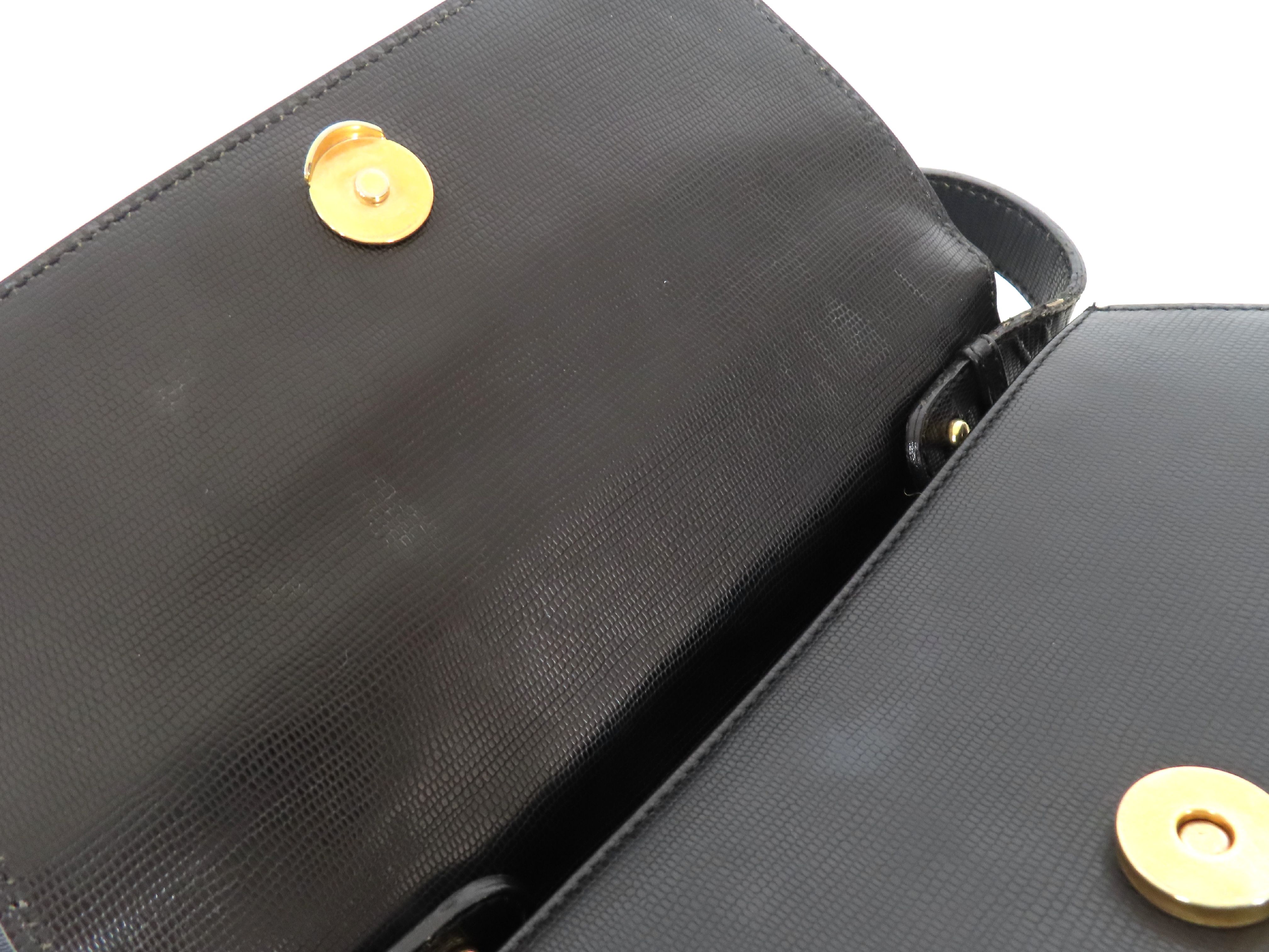 Circle Logo Leather Hand Shoulder Bag — view 9