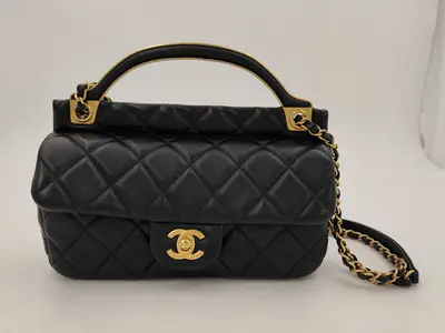 Lambskin Chain Shoulder Bag with Turn-Lock Closure and Handle