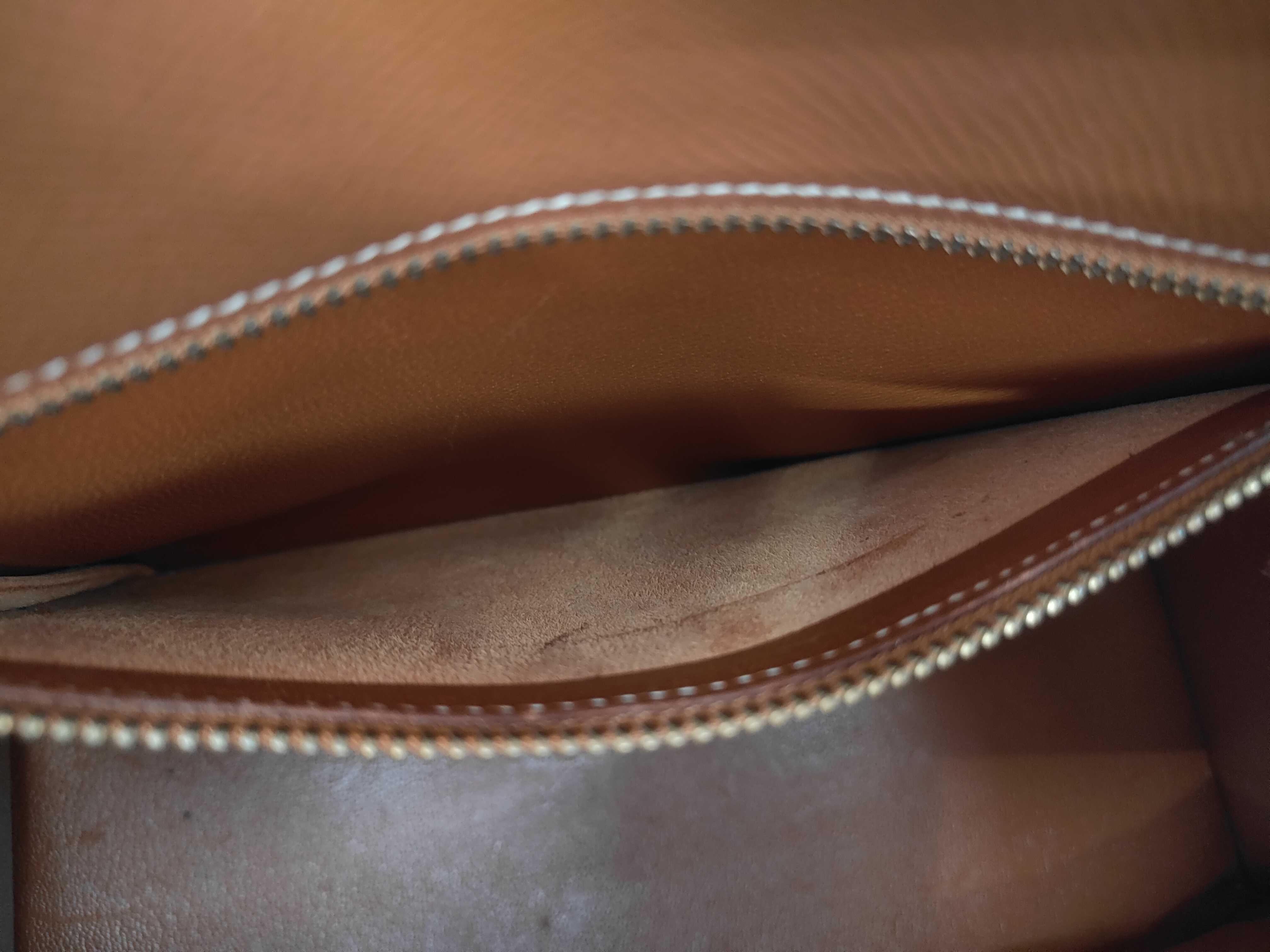 Kelly 28, external stitching, Courchevel leather, gold hardware, V stamp, handbag — view 9