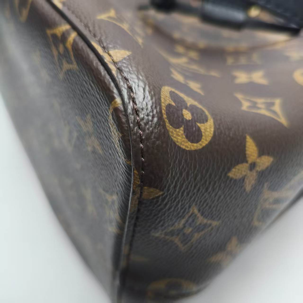 【*Shipped from: China*】LOUIS VUITTON NeoNoe PU Shoulder Bag — view 7
