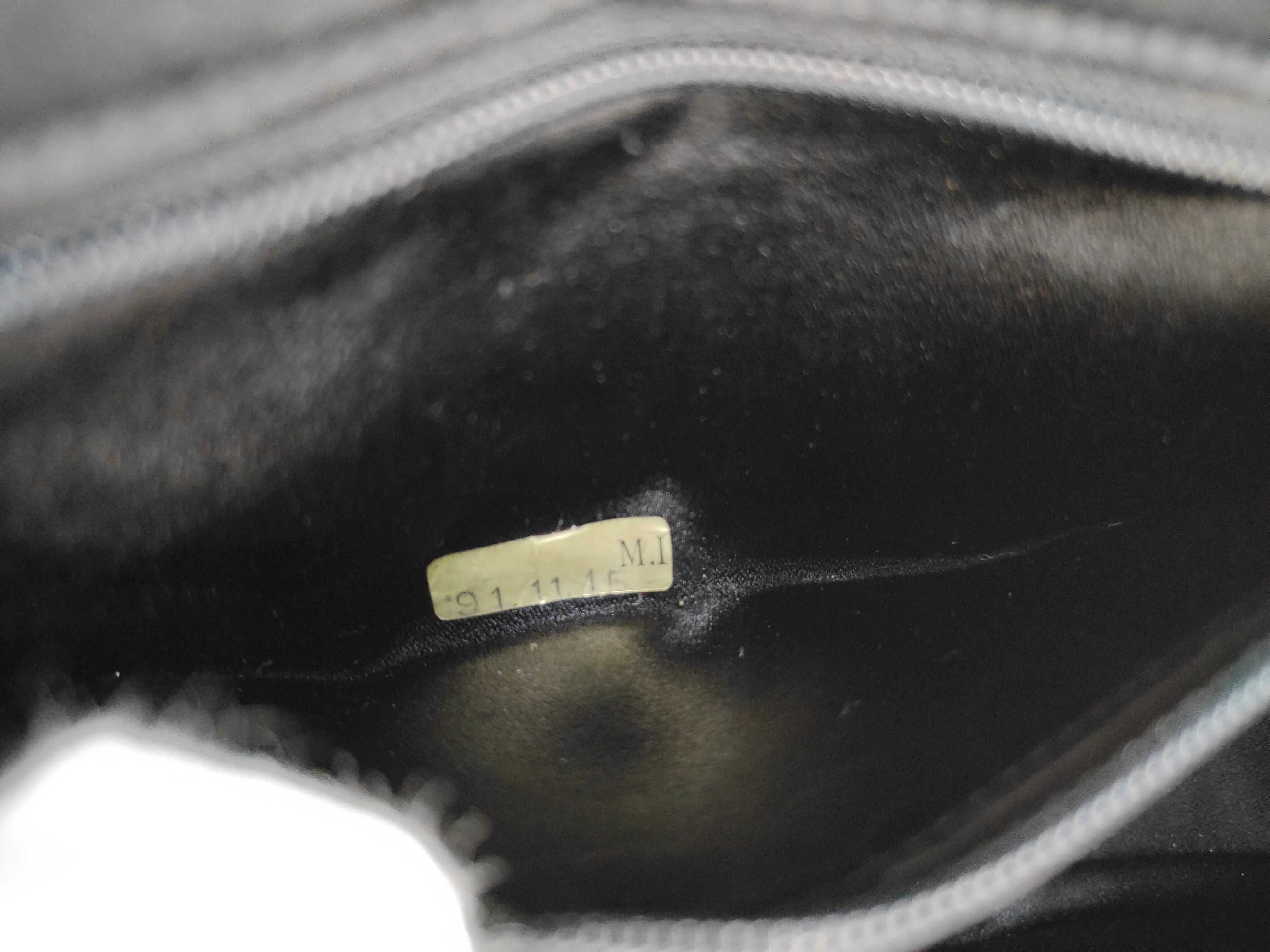 Black Chain Shoulder Bag — view 12