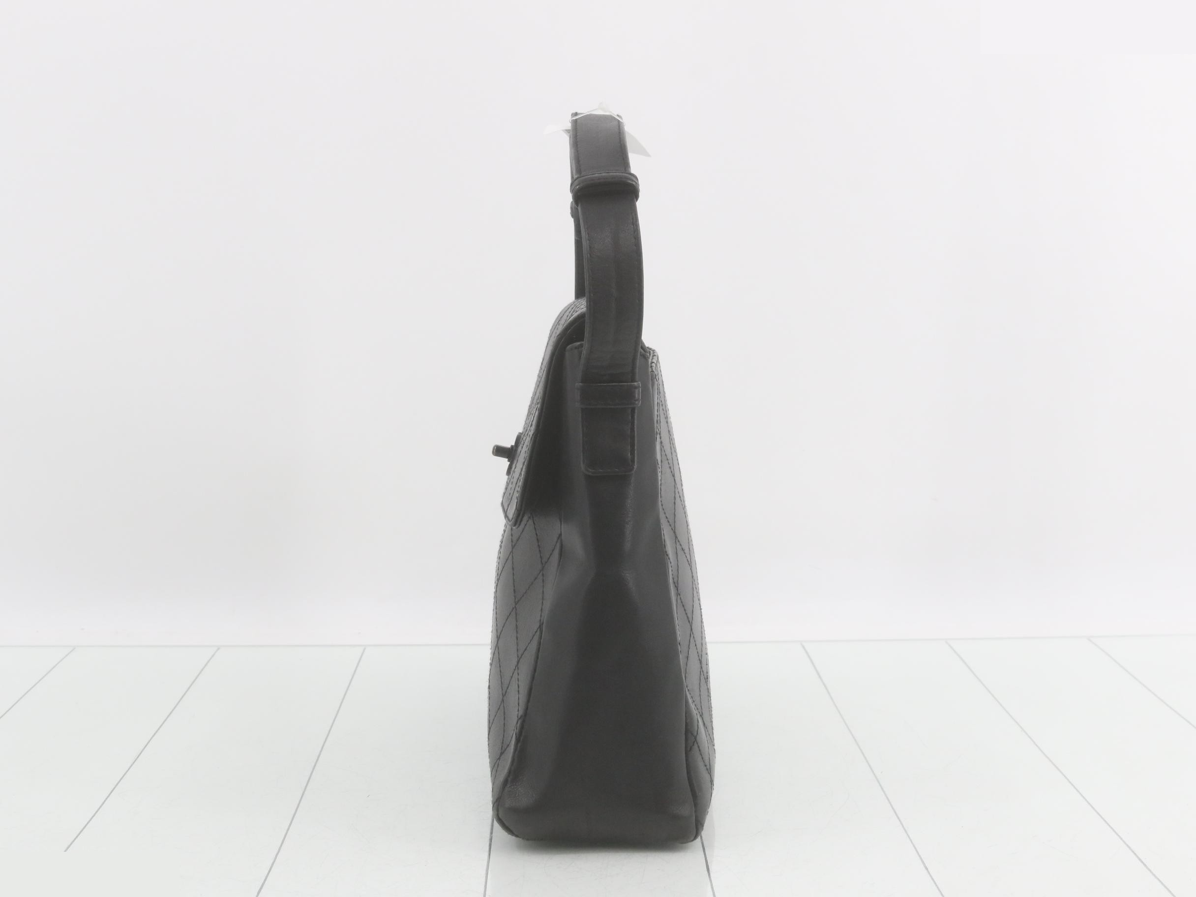 Matelassé (bag) - Shoulder bag — view 3