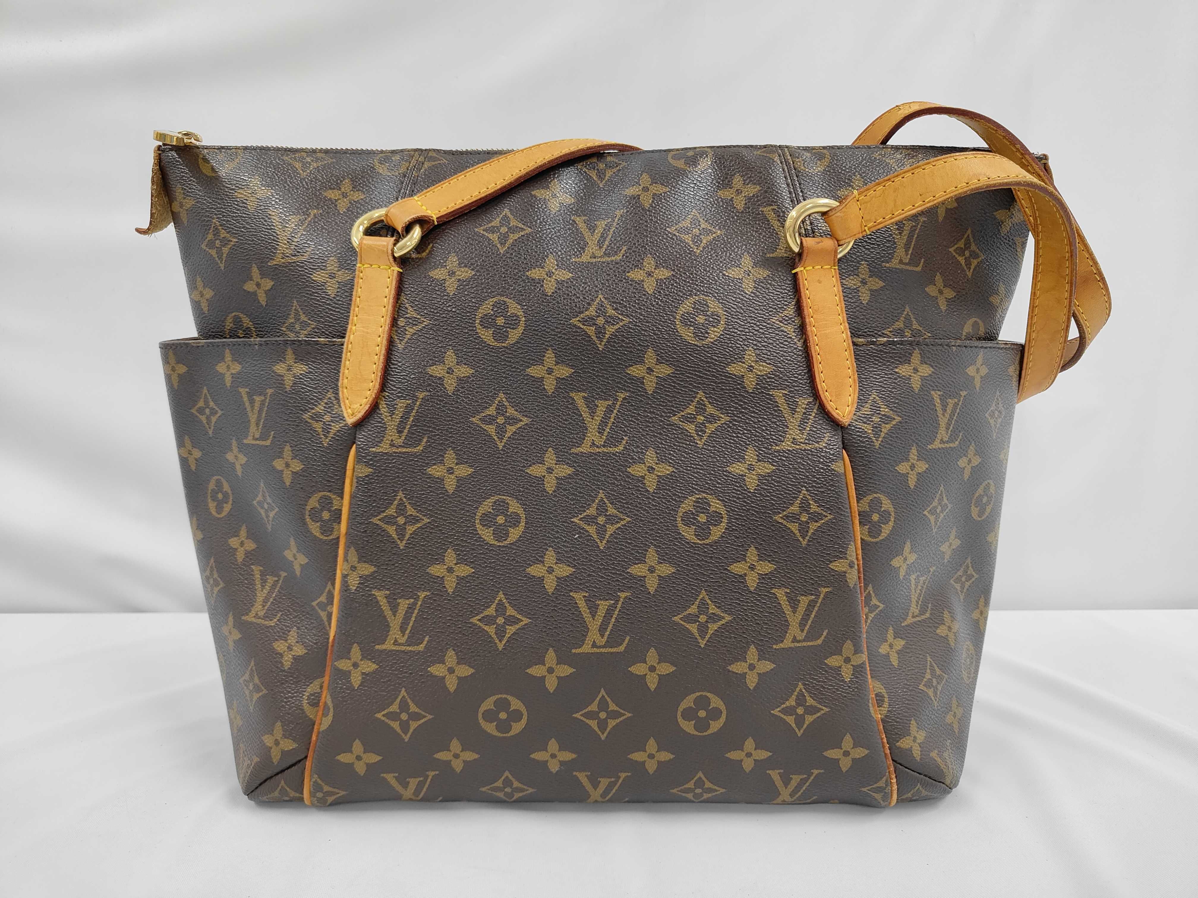 Monogram Totally Shoulder Bag