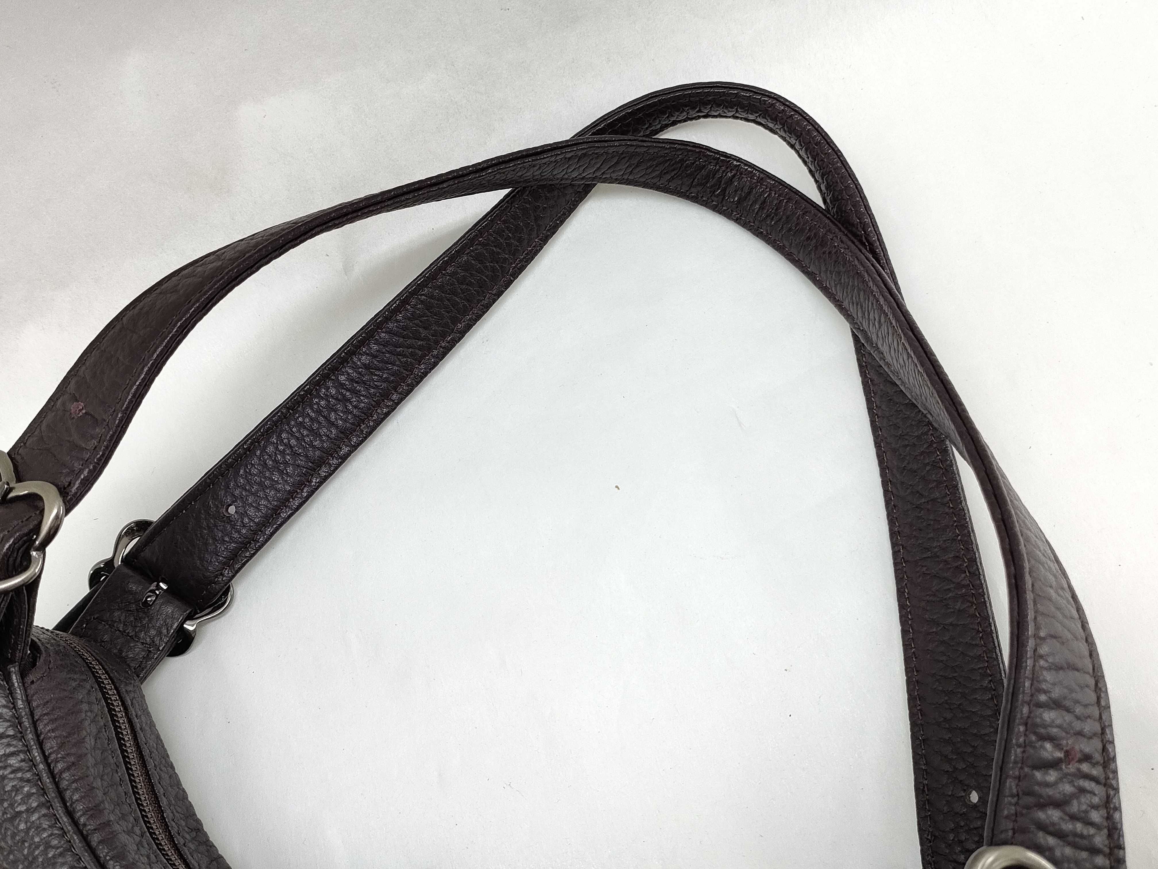 Leather Brown Handbag with Logo Plate — view 3