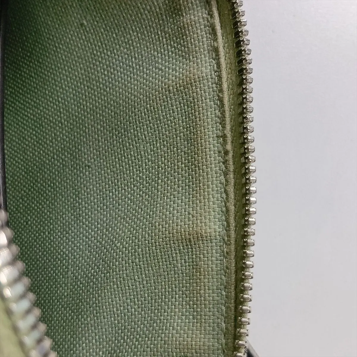 GG Canvas x Leather 2-Way Handbag Green 772216 — view 15