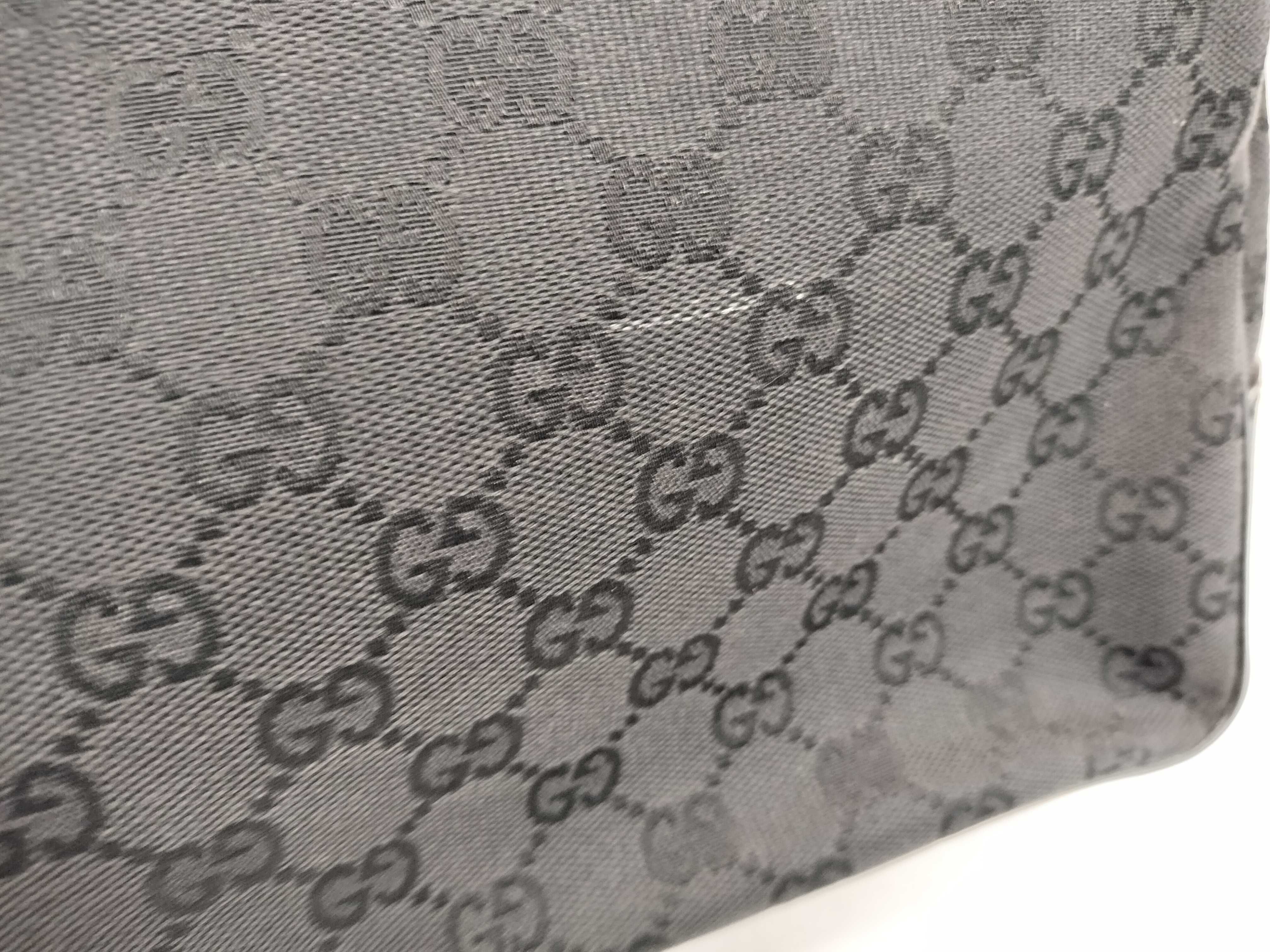 GG Canvas Gucci Handbag — view 14
