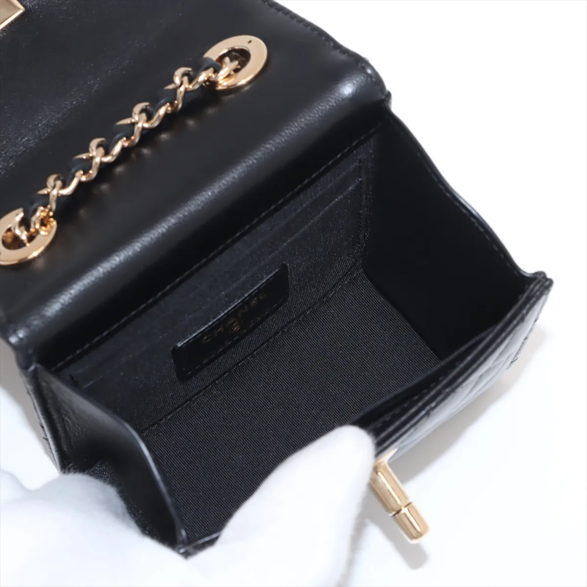 Trendy CC Lambskin Chain Shoulder Bag Black Gold Hardware 29393255 29th Series A81633 — view 6