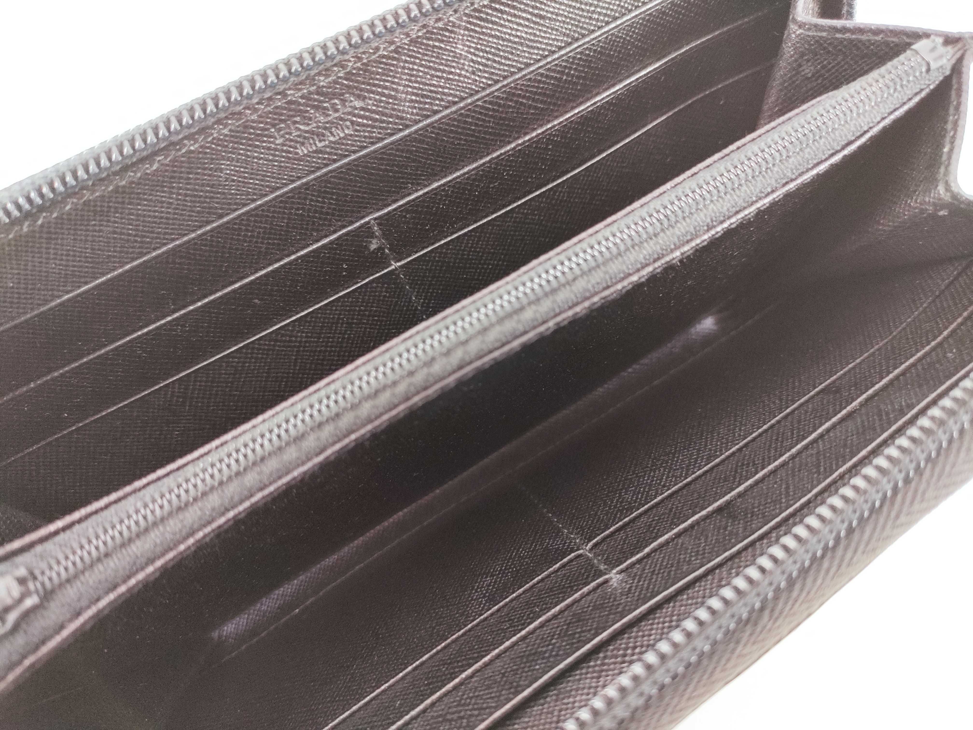 long wallet — view 13