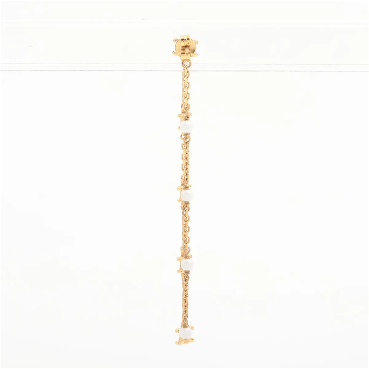 Triomphe earrings (for both ears, one side only) GP x fake pearl gold — view 3