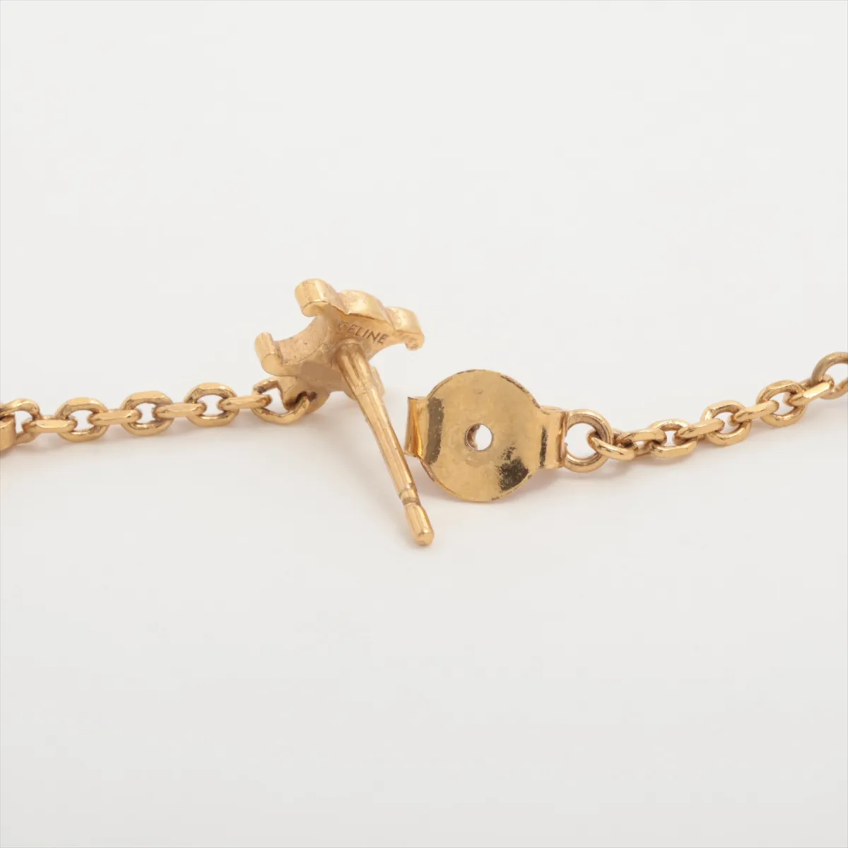 Triomphe earrings (for both ears, one side only) GP x fake pearl gold — view 4