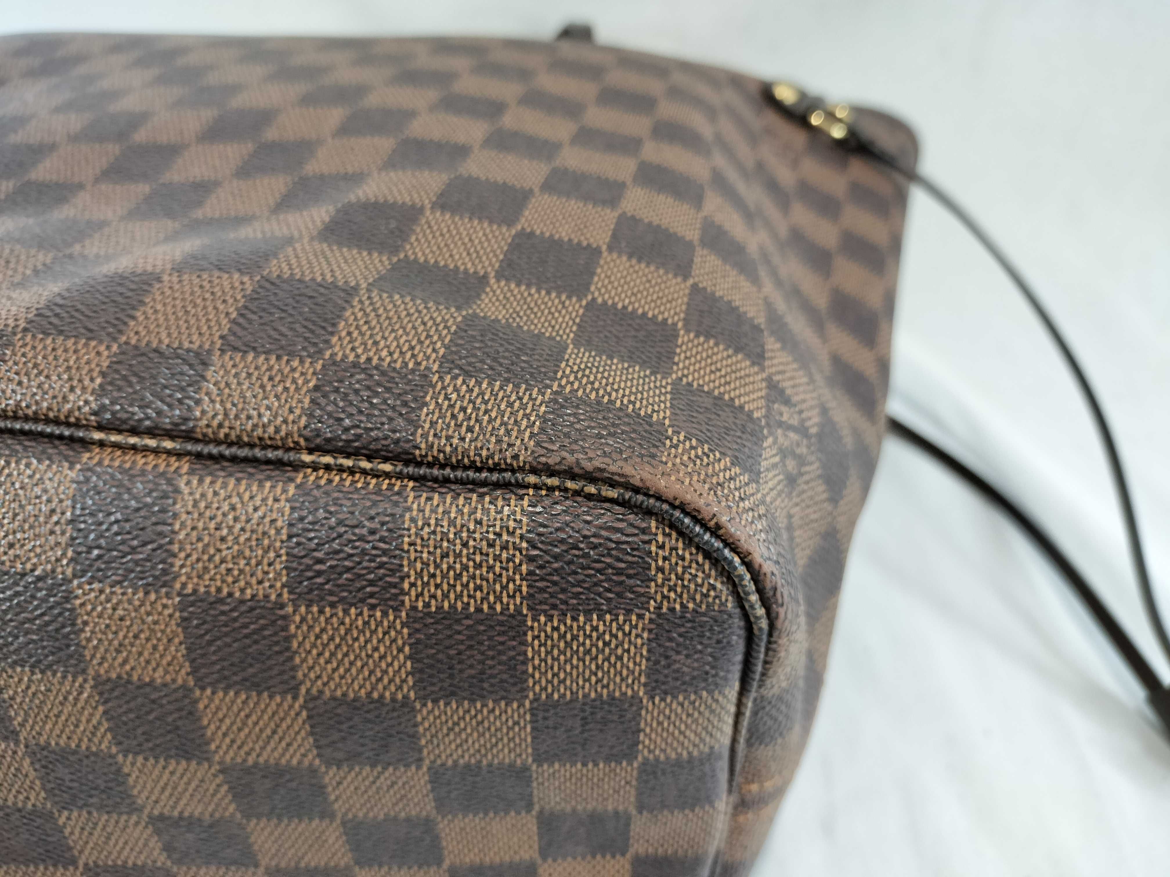 Damier Neverfull MM Handbag — view 6