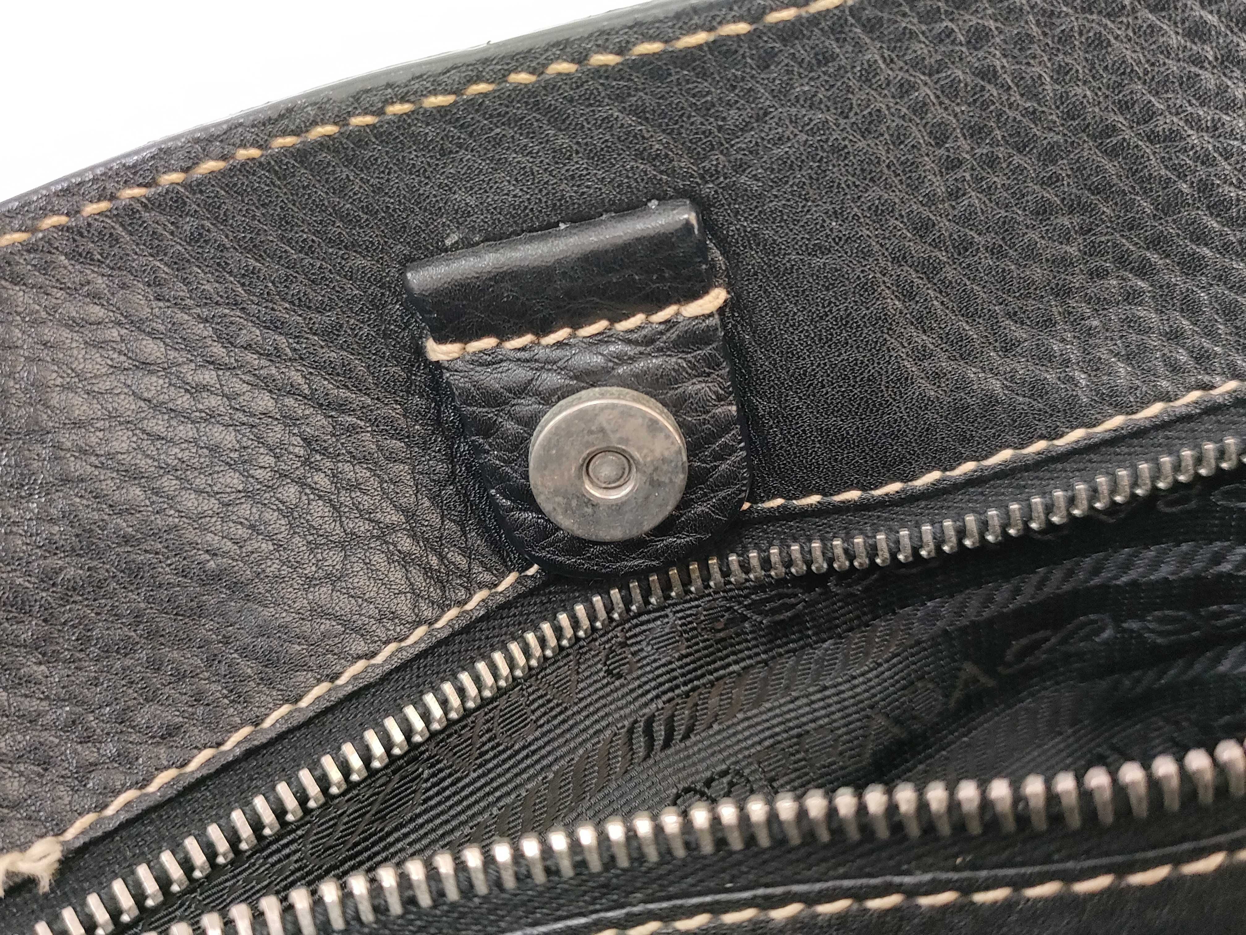 Leather Tote Bag Triangle Plate Black Tote Bag — view 13