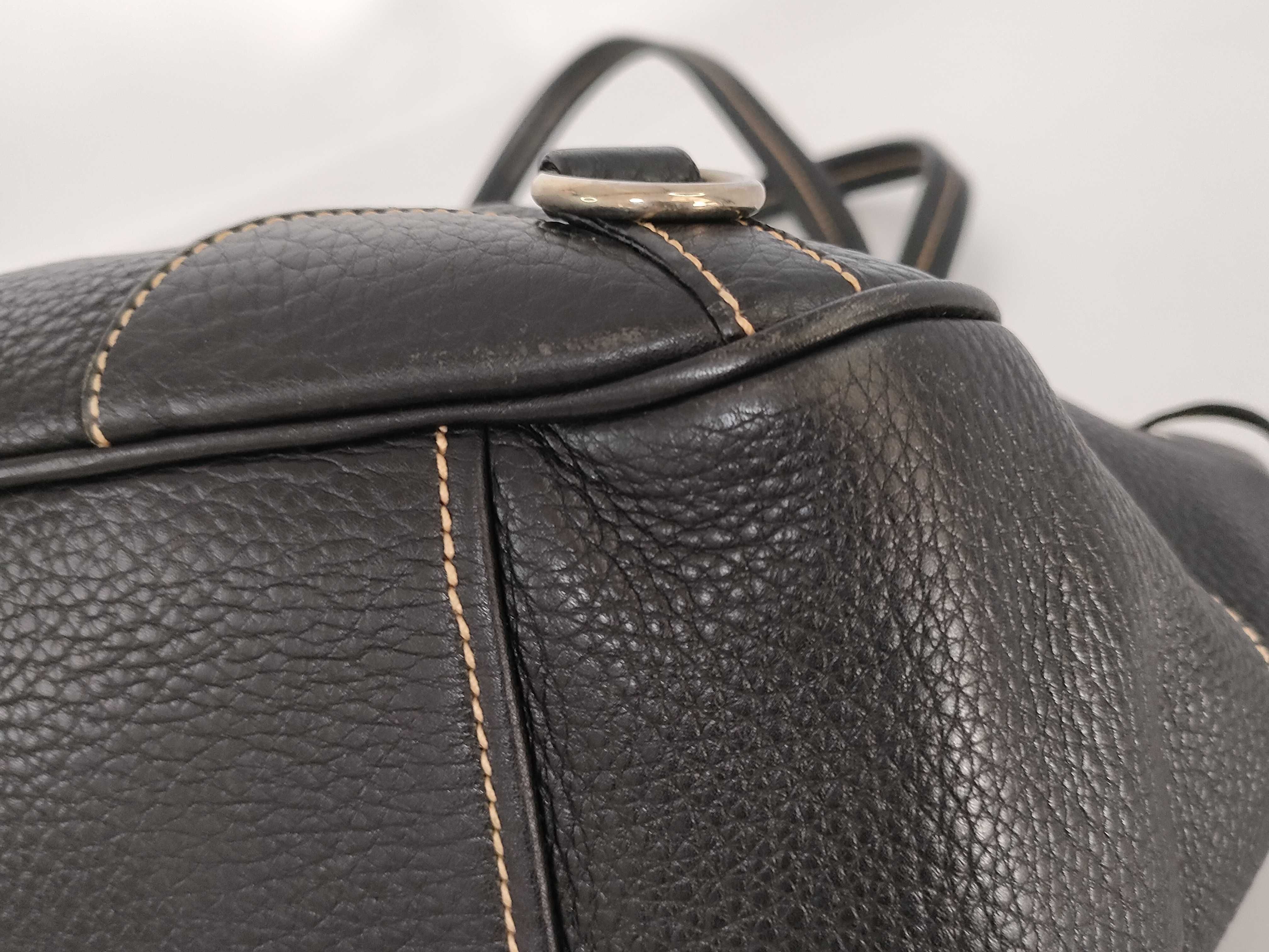 Leather Tote Bag Triangle Plate Black Tote Bag — view 6