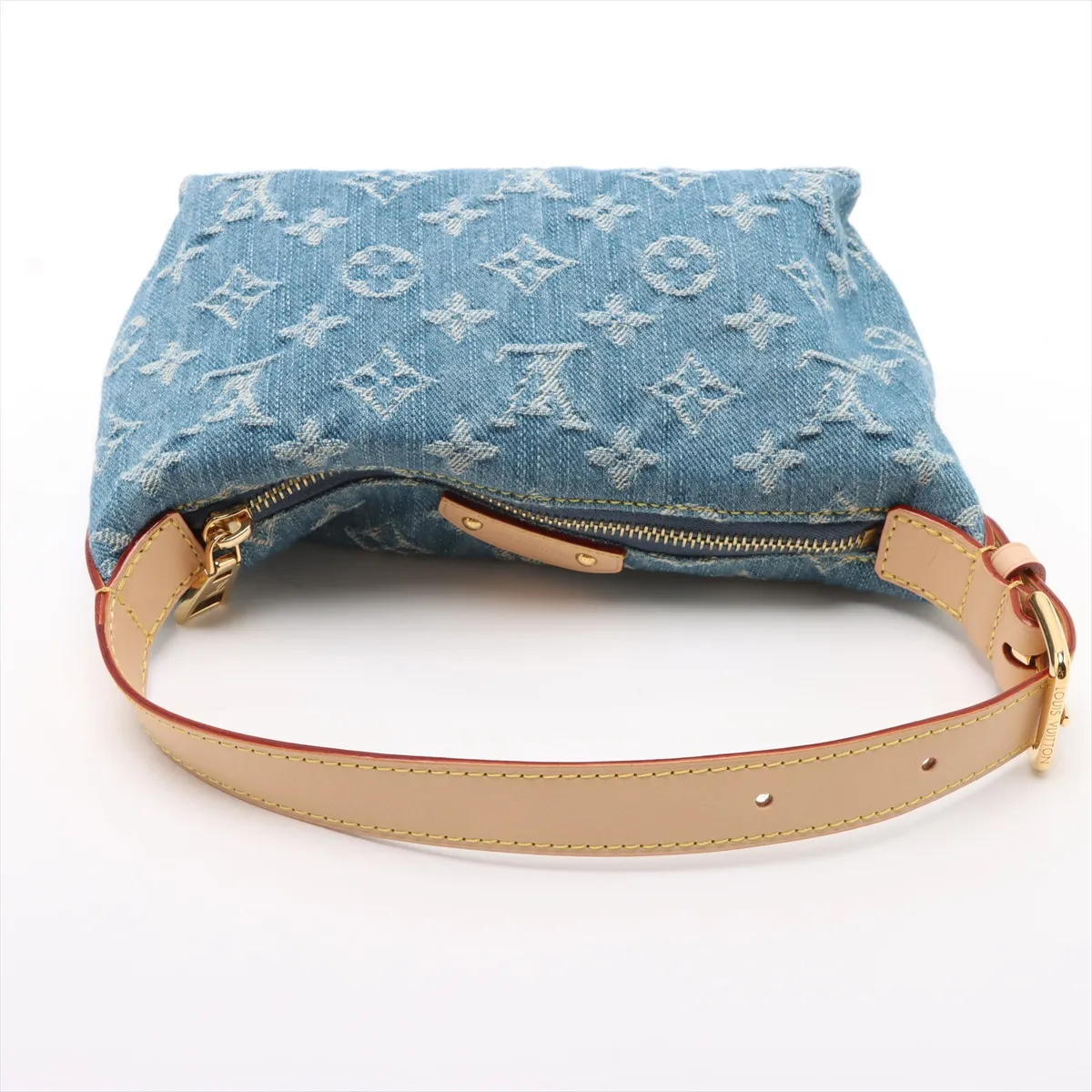 Monogram Denim Pochette Hills M82949 Blue RFID Reactive — view 5