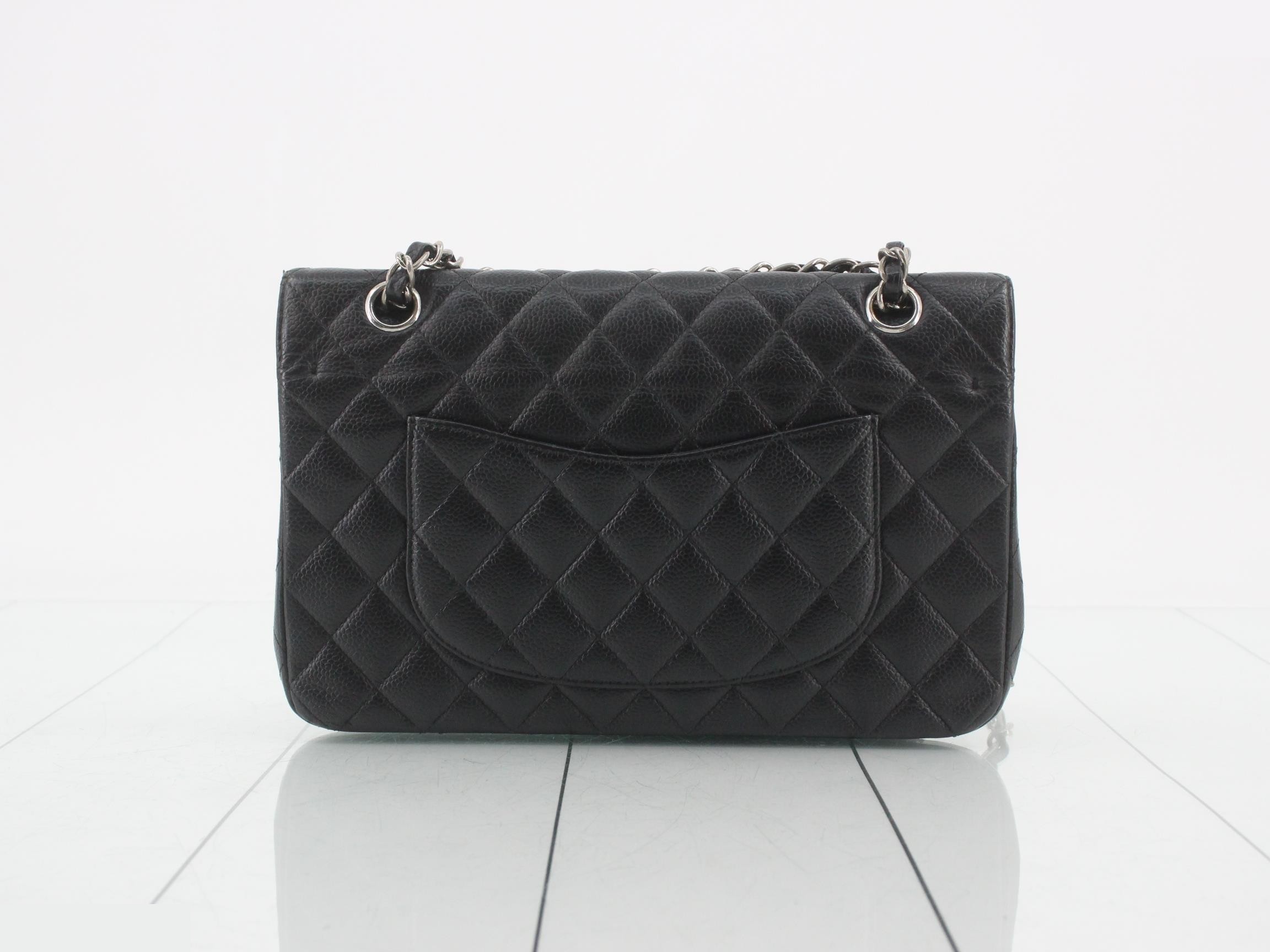 Matelassé chain shoulder bag, silver hardware, caviar leather, black. — view 2