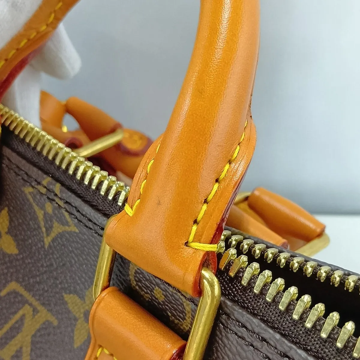 Monogram Archive Keepall Bandoulière 25 M28957 Brown Handbag (RFID detected) — view 14