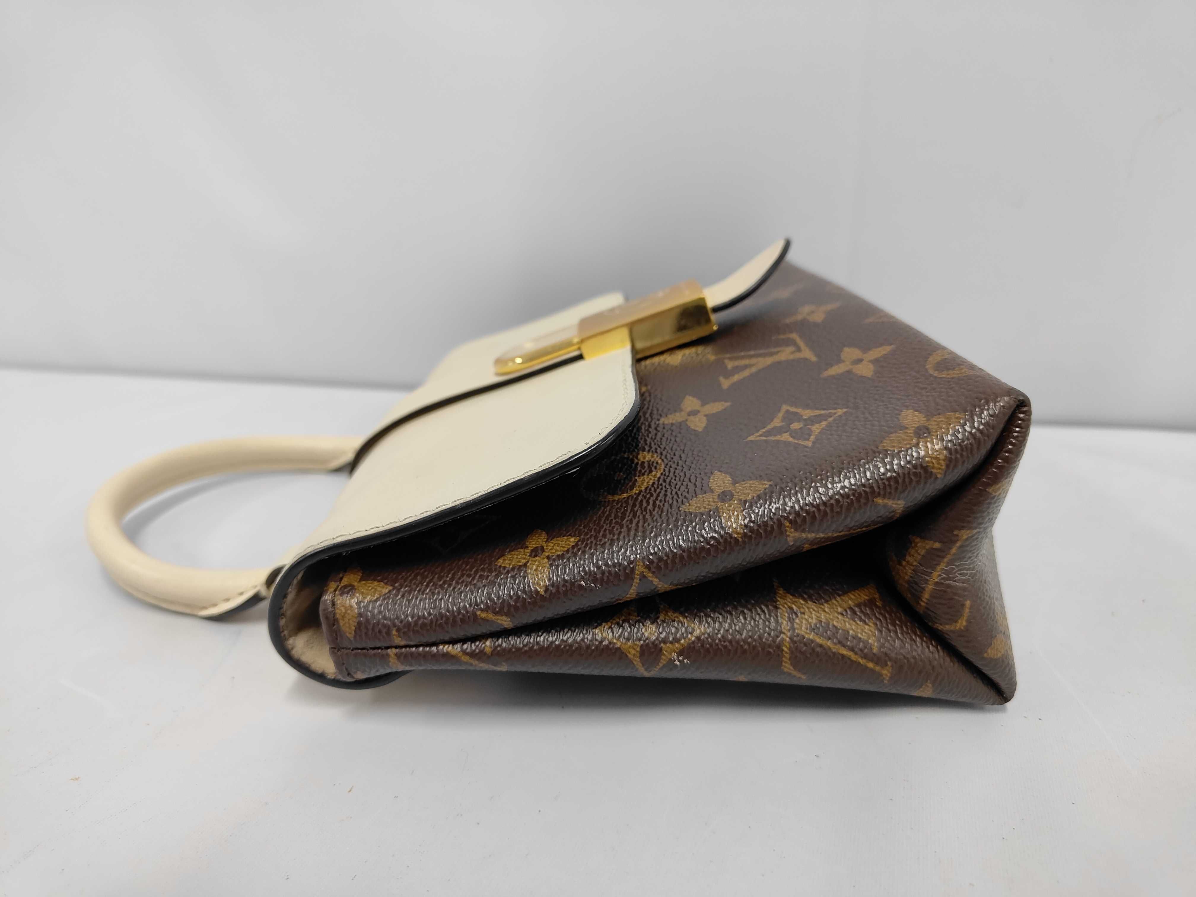 handbag — view 8