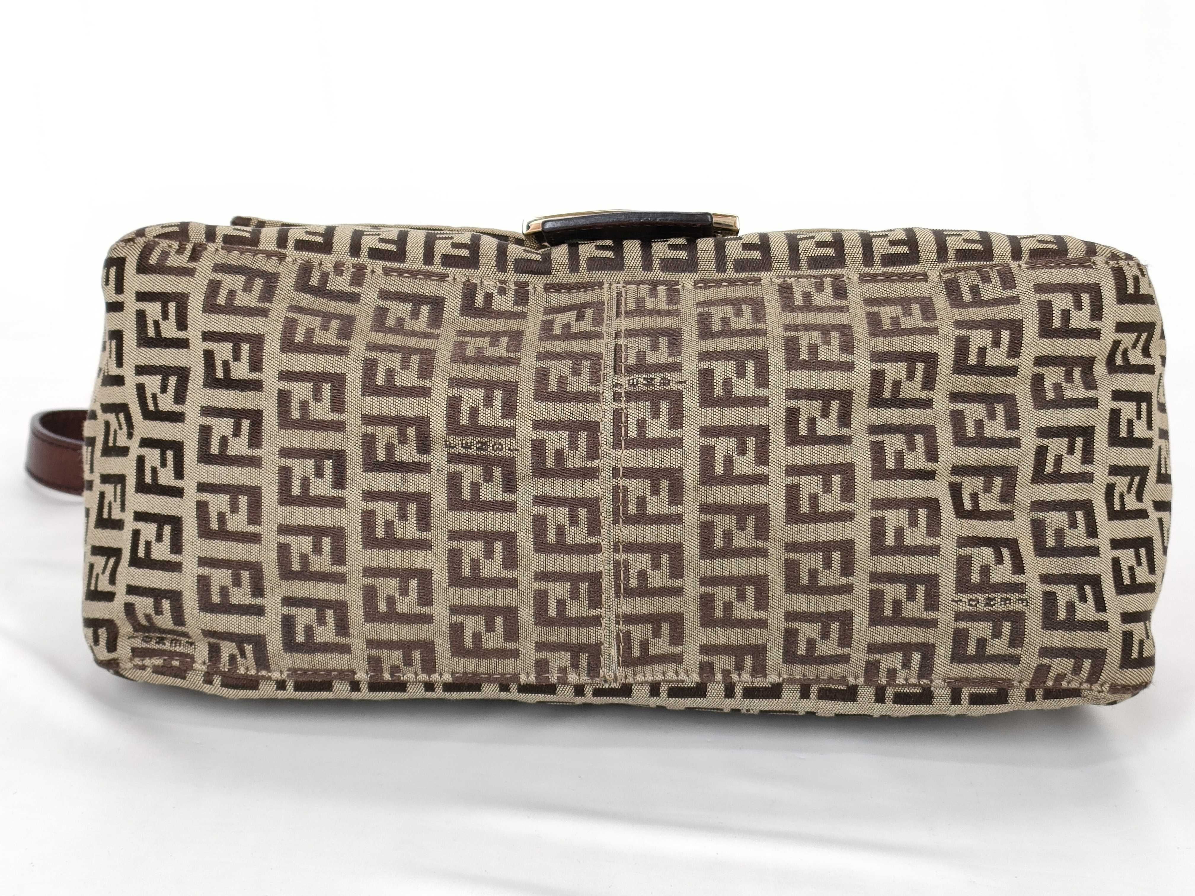 Zucca pattern Fendi shoulder bag — view 7