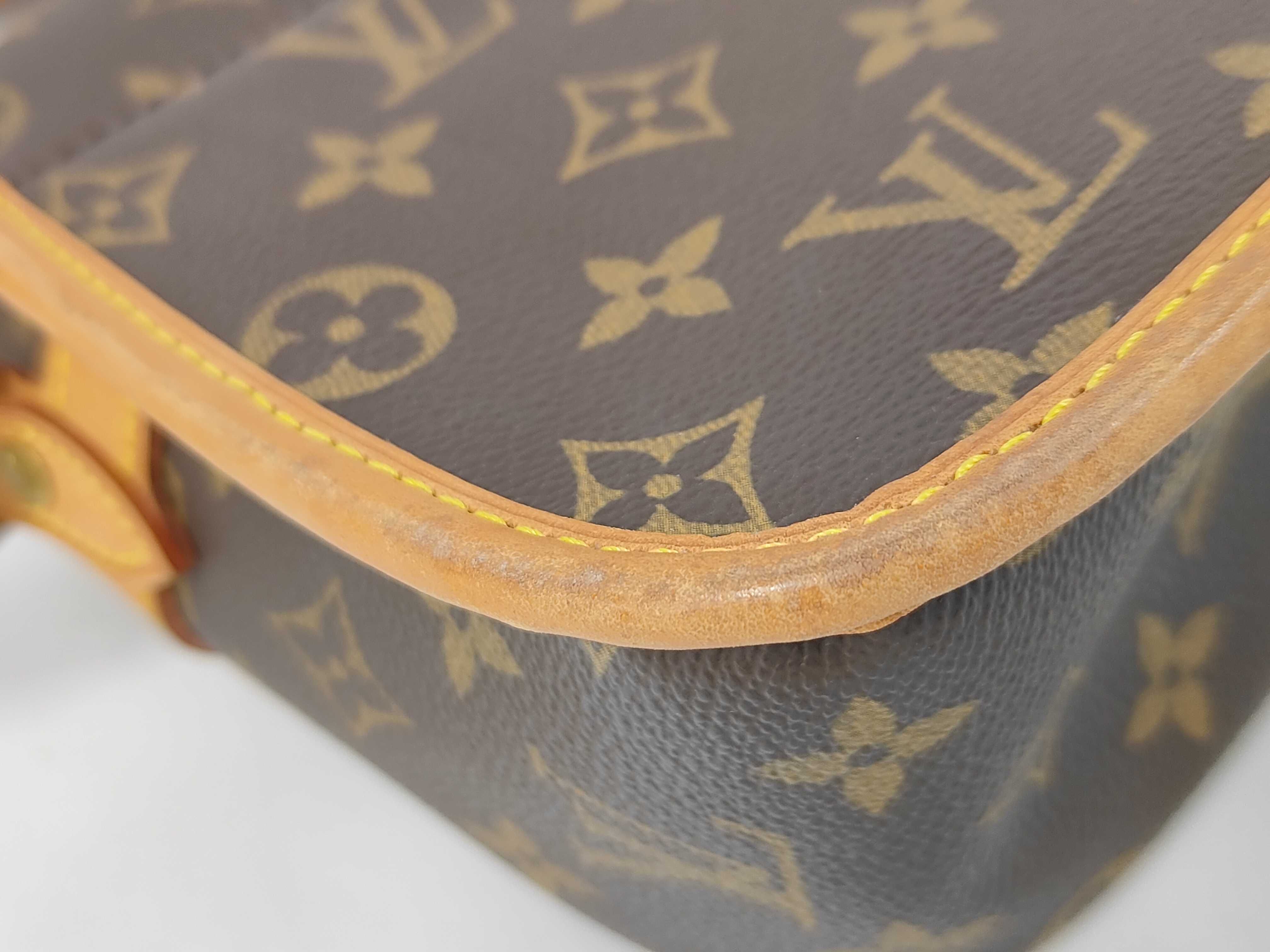 LV Sologne Shoulder Bag — view 4