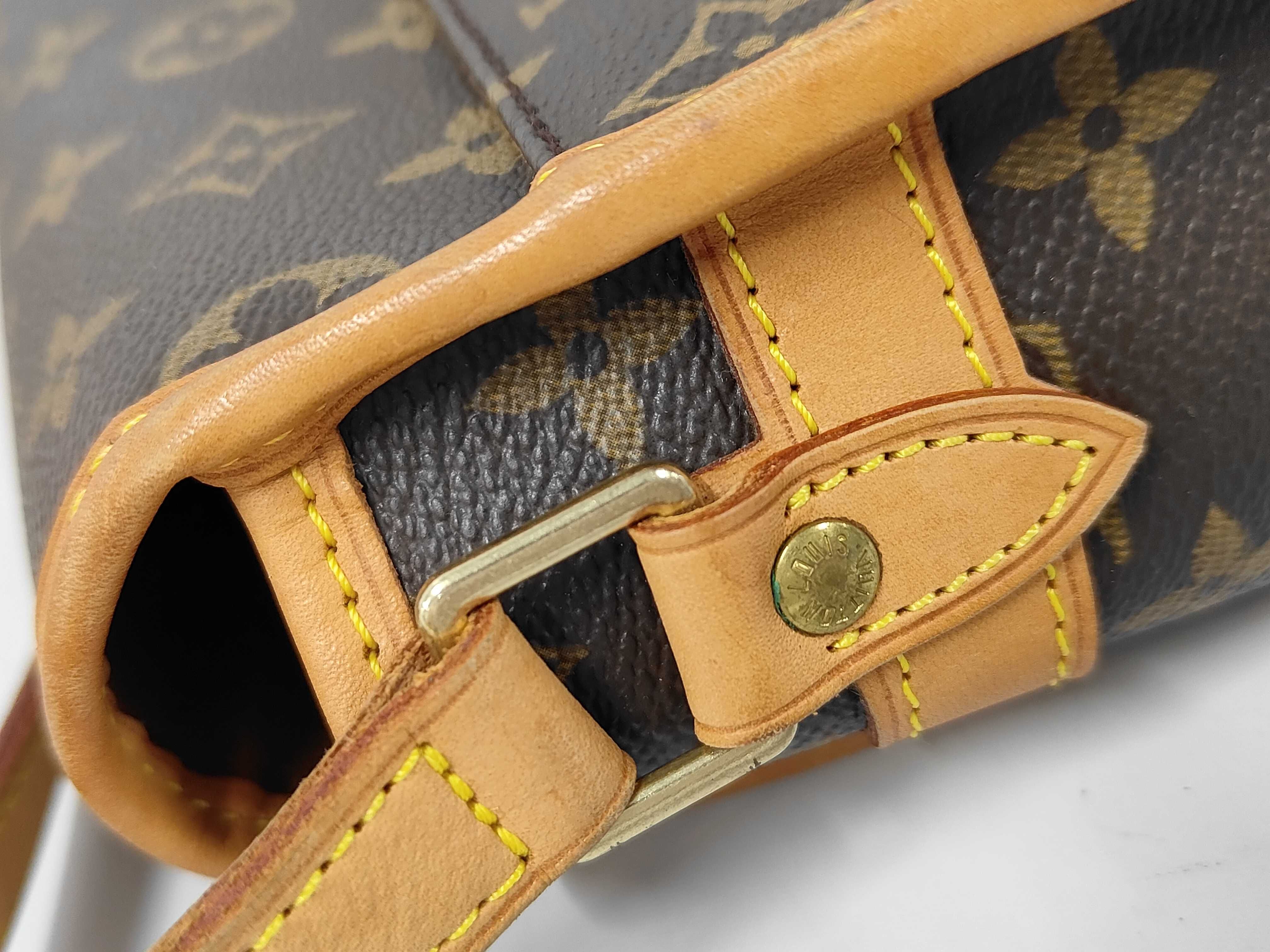 LV Sologne Shoulder Bag — view 6