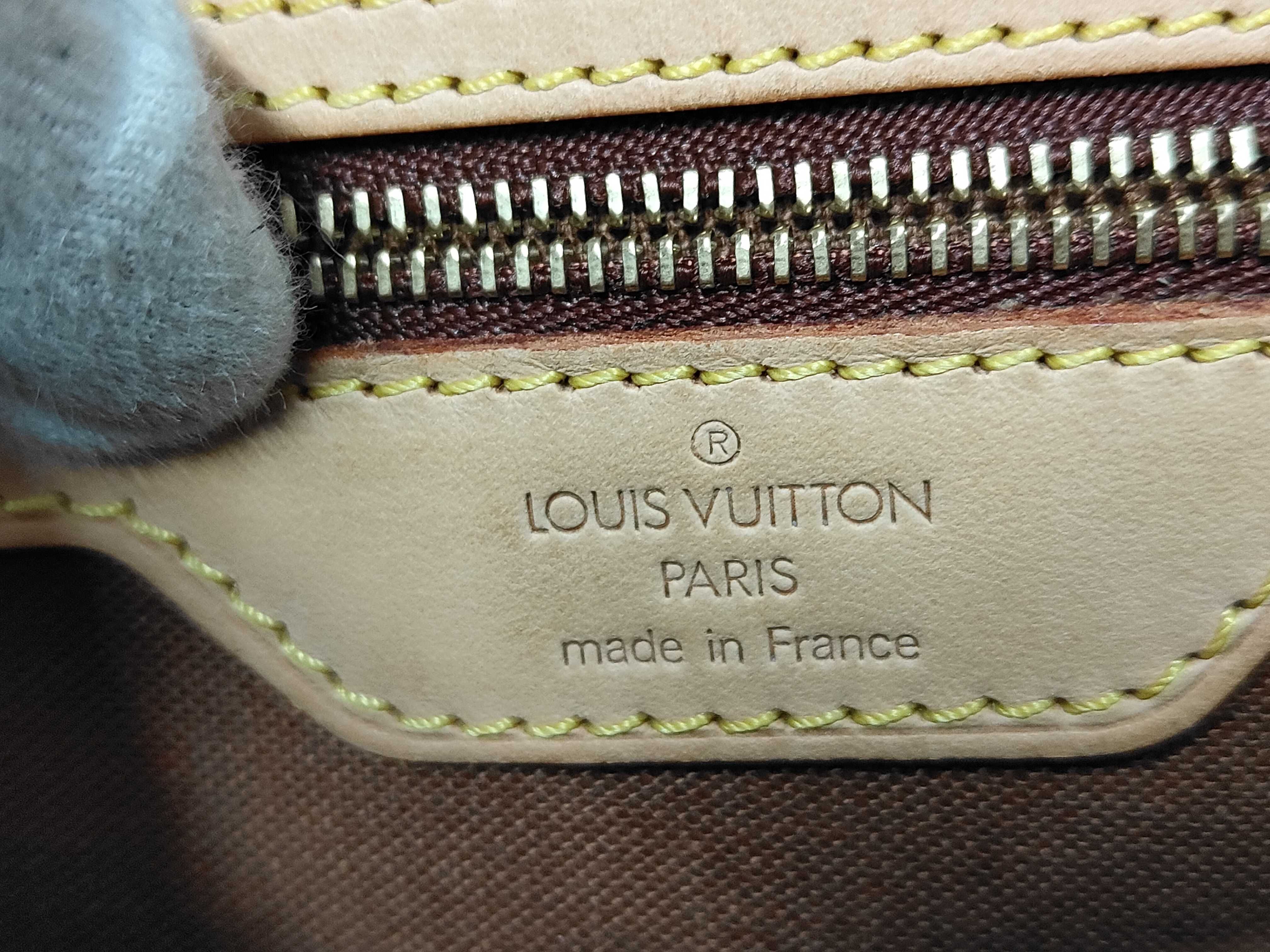 LV Sologne Shoulder Bag — view 10
