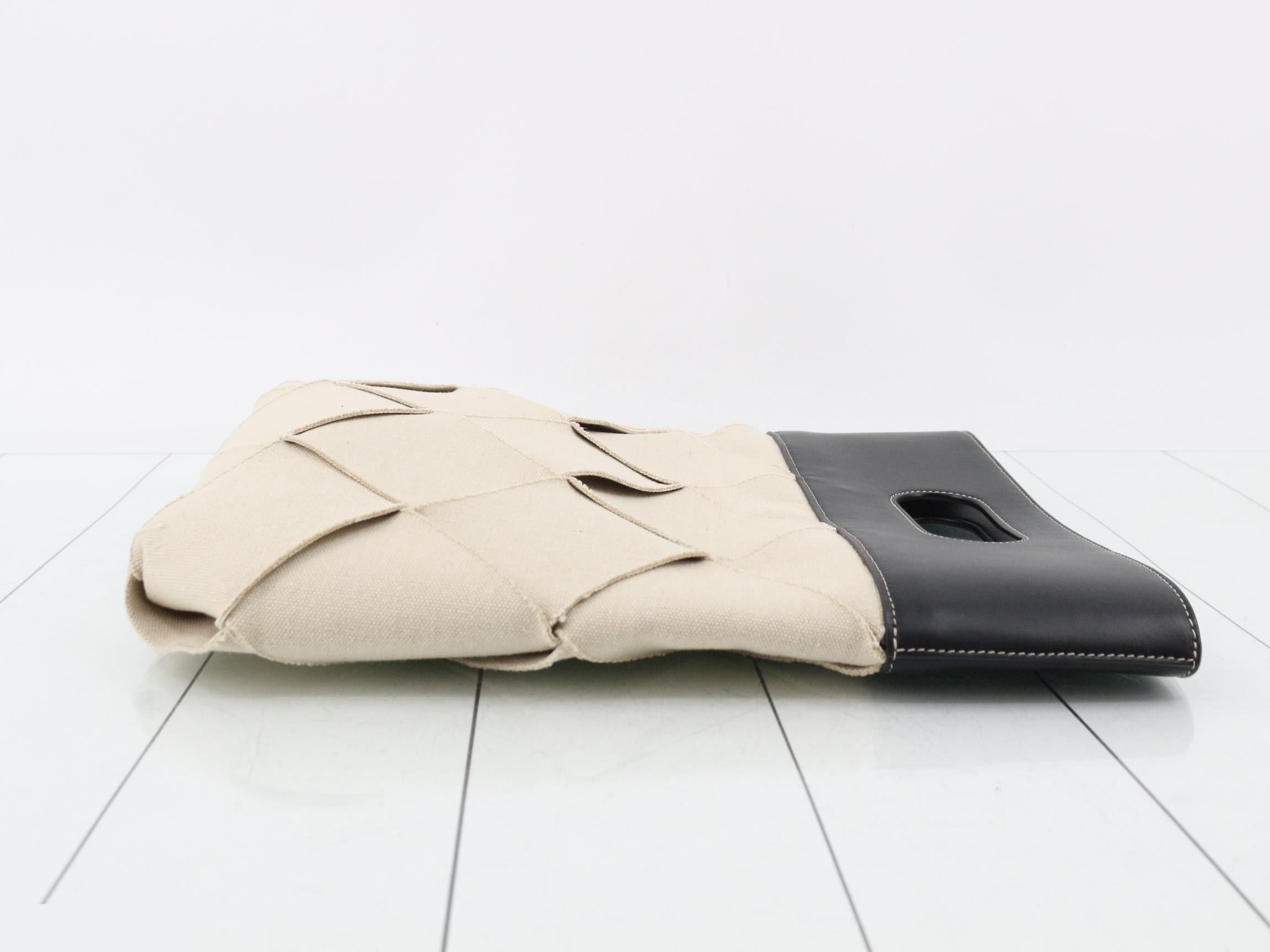 Intrecciato Slip Tote Bag - Beige/Black — view 3