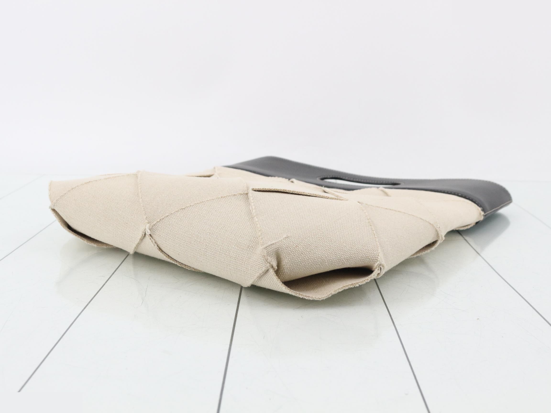 Intrecciato Slip Tote Bag - Beige/Black — view 6