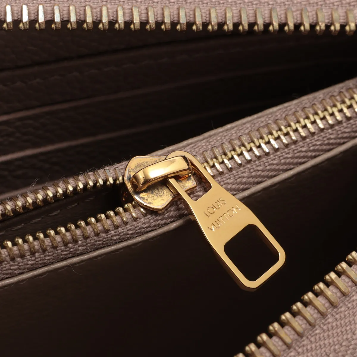 Empreinte Zippy Wallet M69034 SP1210 Tourtrail Round Zip Wallet — view 12