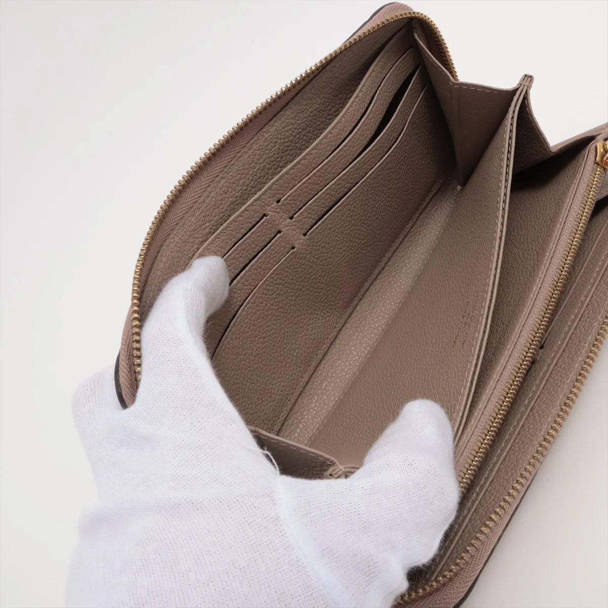 Empreinte Zippy Wallet M69034 SP1210 Tourtrail Round Zip Wallet — view 5