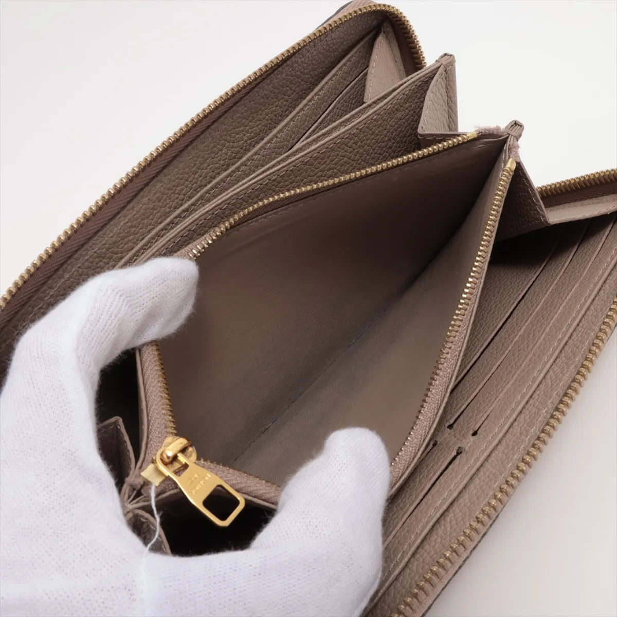 Empreinte Zippy Wallet M69034 SP1210 Tourtrail Round Zip Wallet — view 10