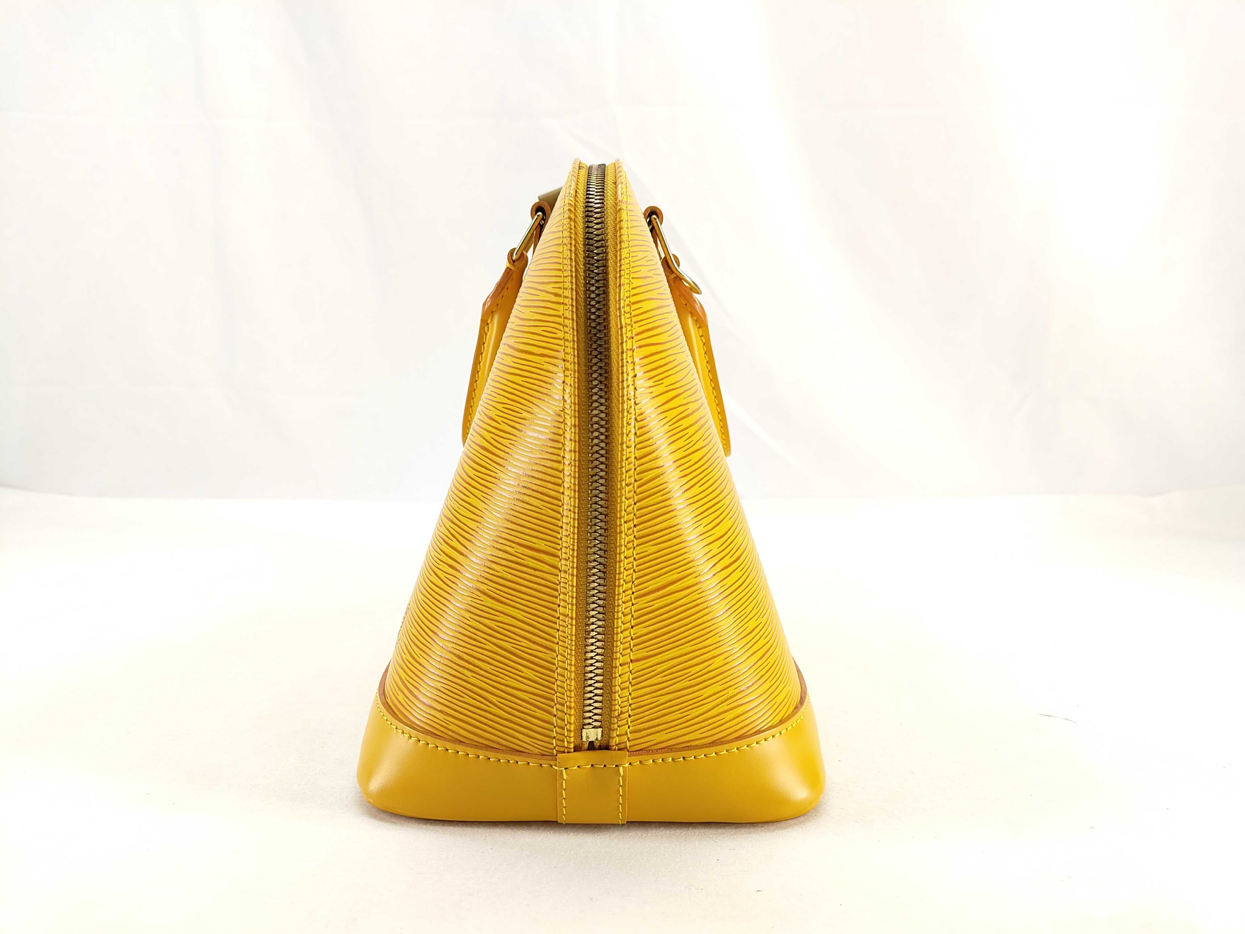 Epi Alma M52149 Yellow Handbag — view 3