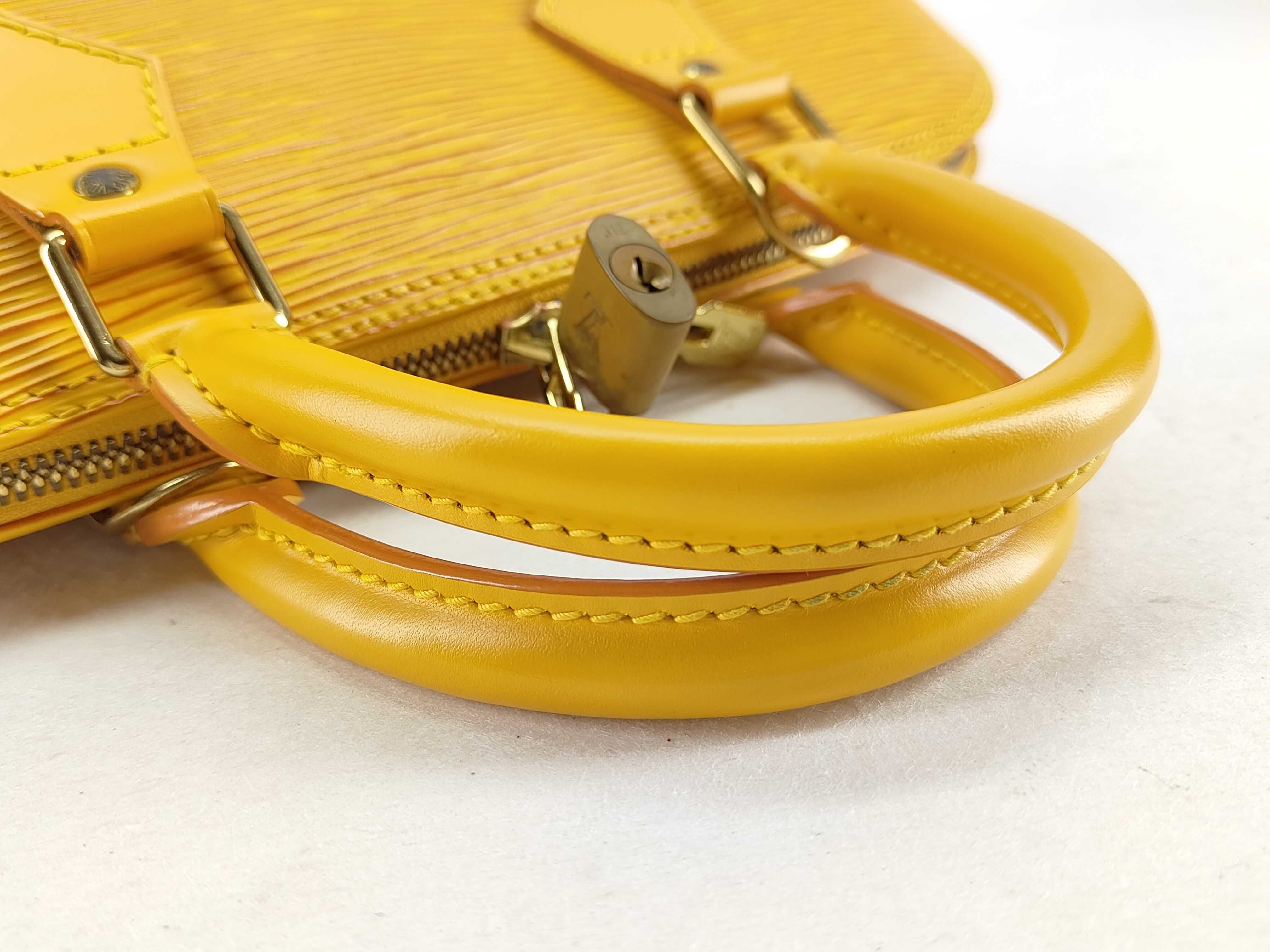 Epi Alma M52149 Yellow Handbag — view 5