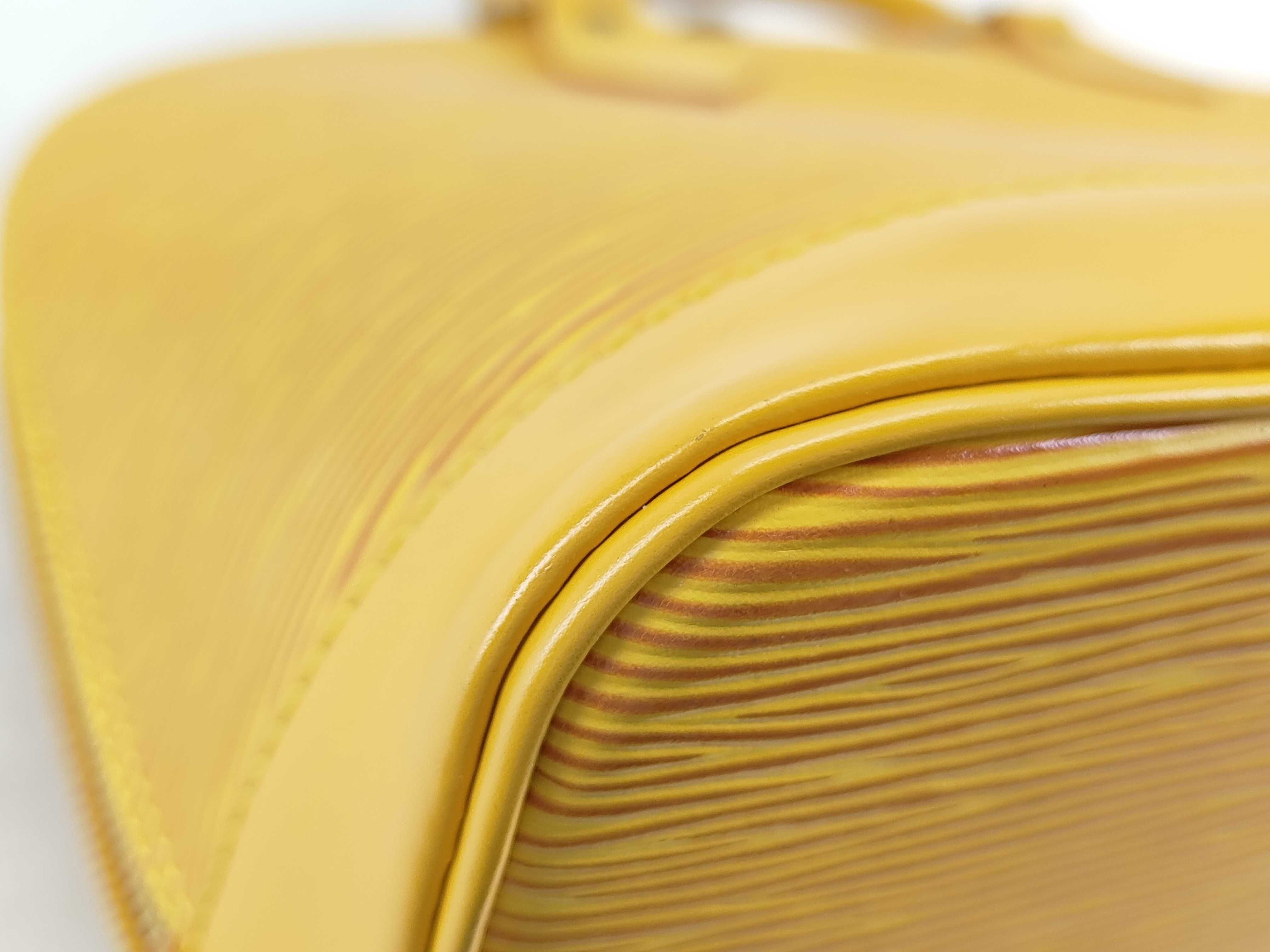Epi Alma M52149 Yellow Handbag — view 8