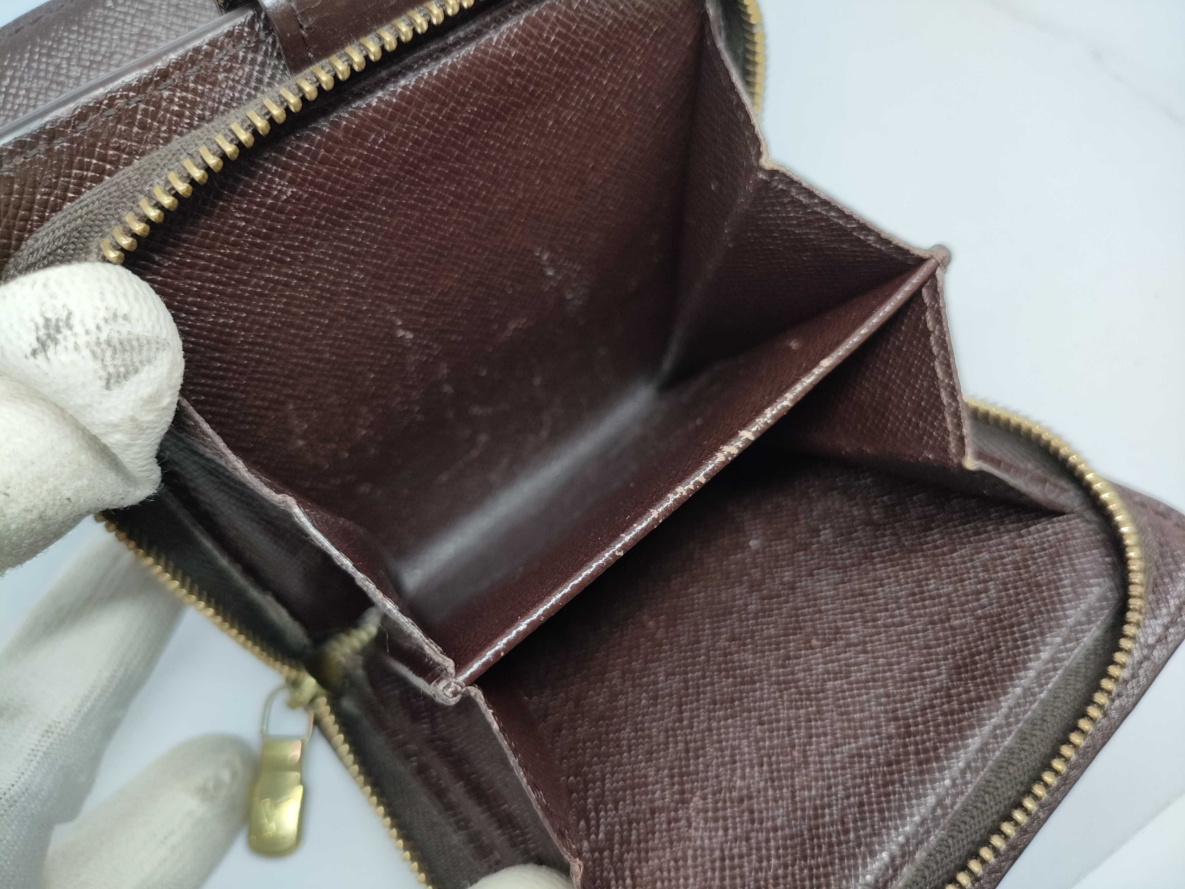 Damier Louis Vuitton Damier Wallet — view 10