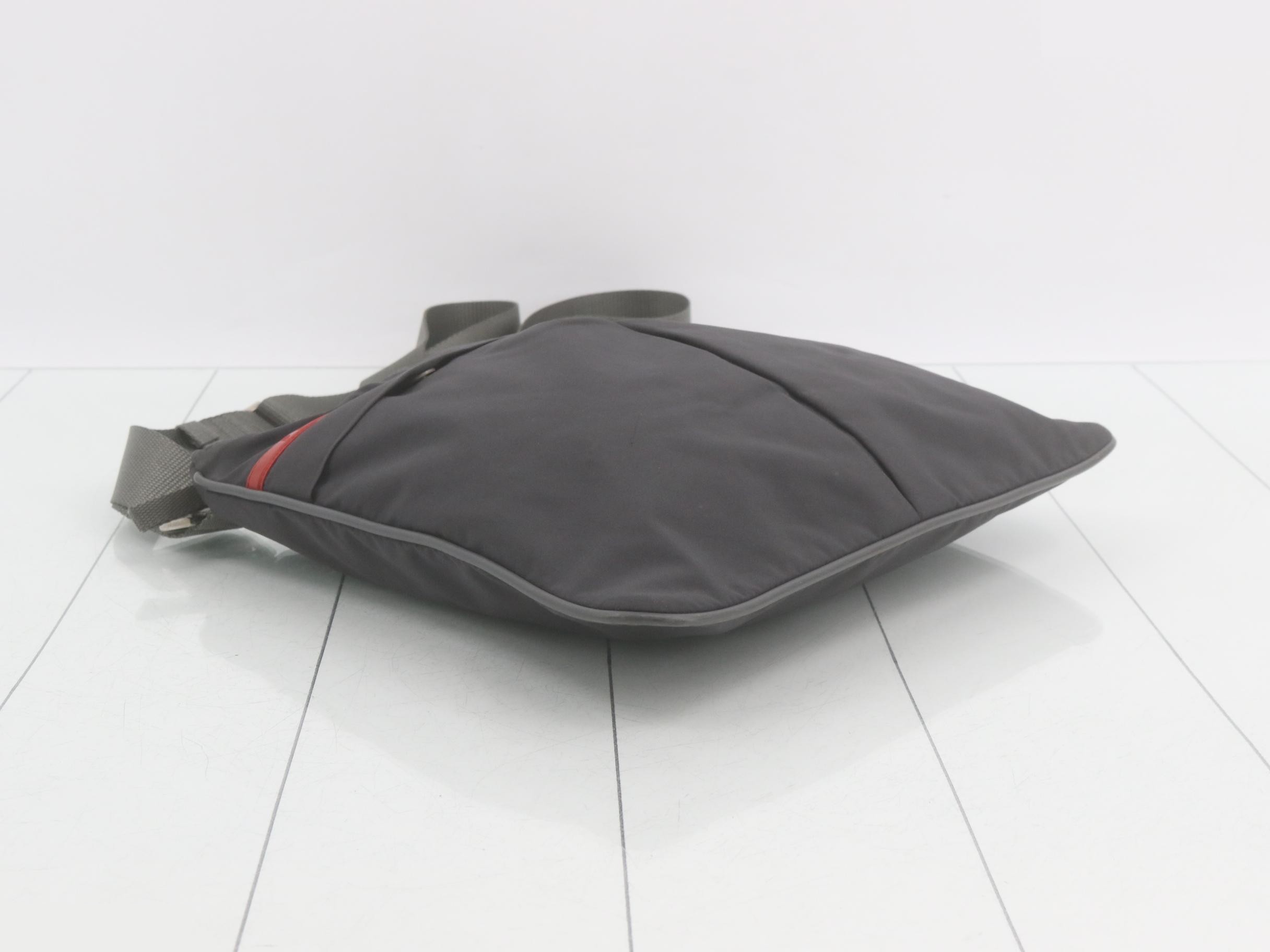 Sport Shoulder Bag, Nylon Messenger Bag, Crossbody — view 5