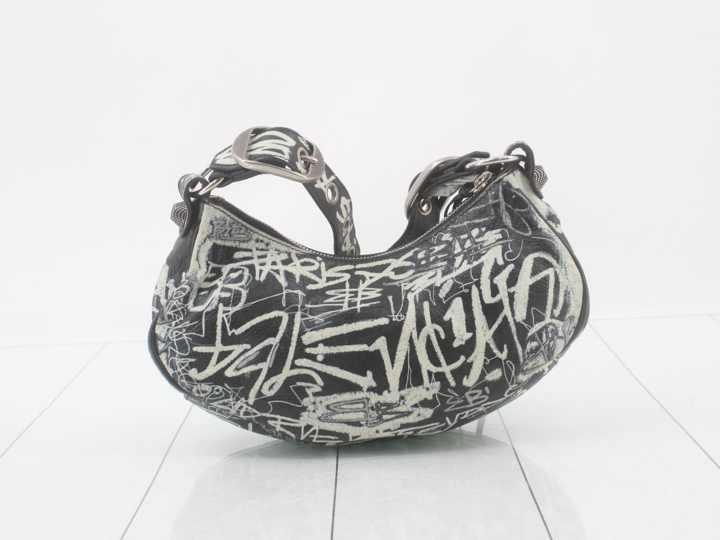 Lucagol XS Graffiti — view 2