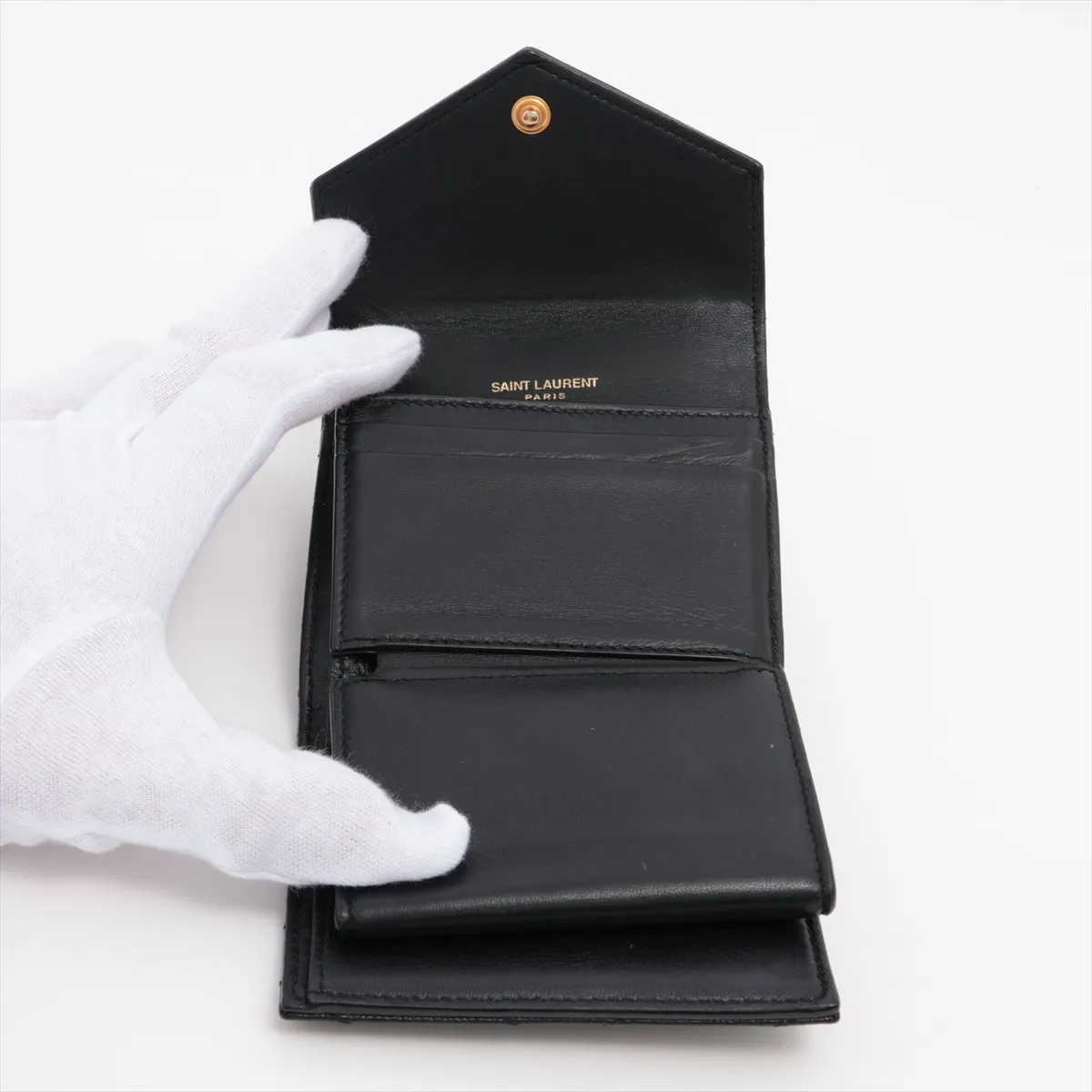 V Stitch YSL Logo GNC692061 Leather Compact Wallet Black — view 4