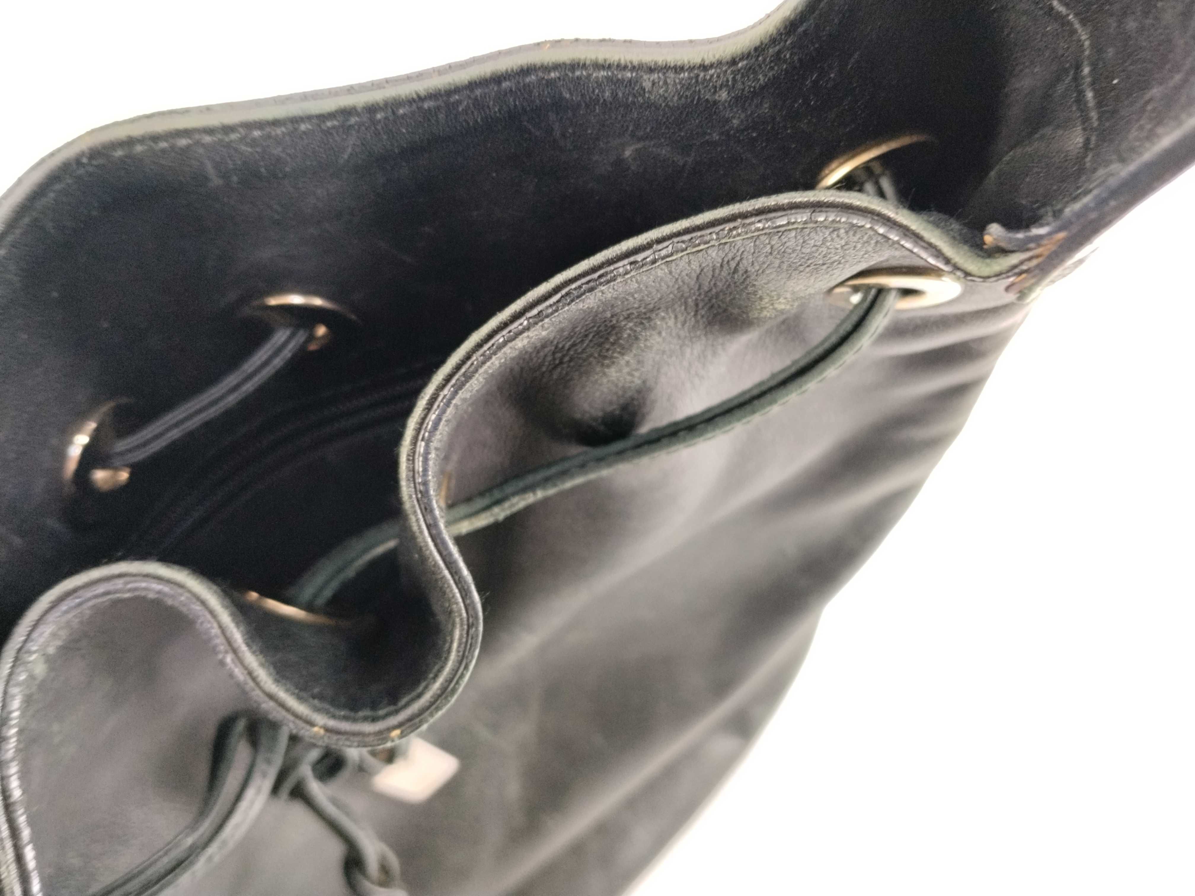 One-Shoulder Bag (Shoulder Bag) — view 10